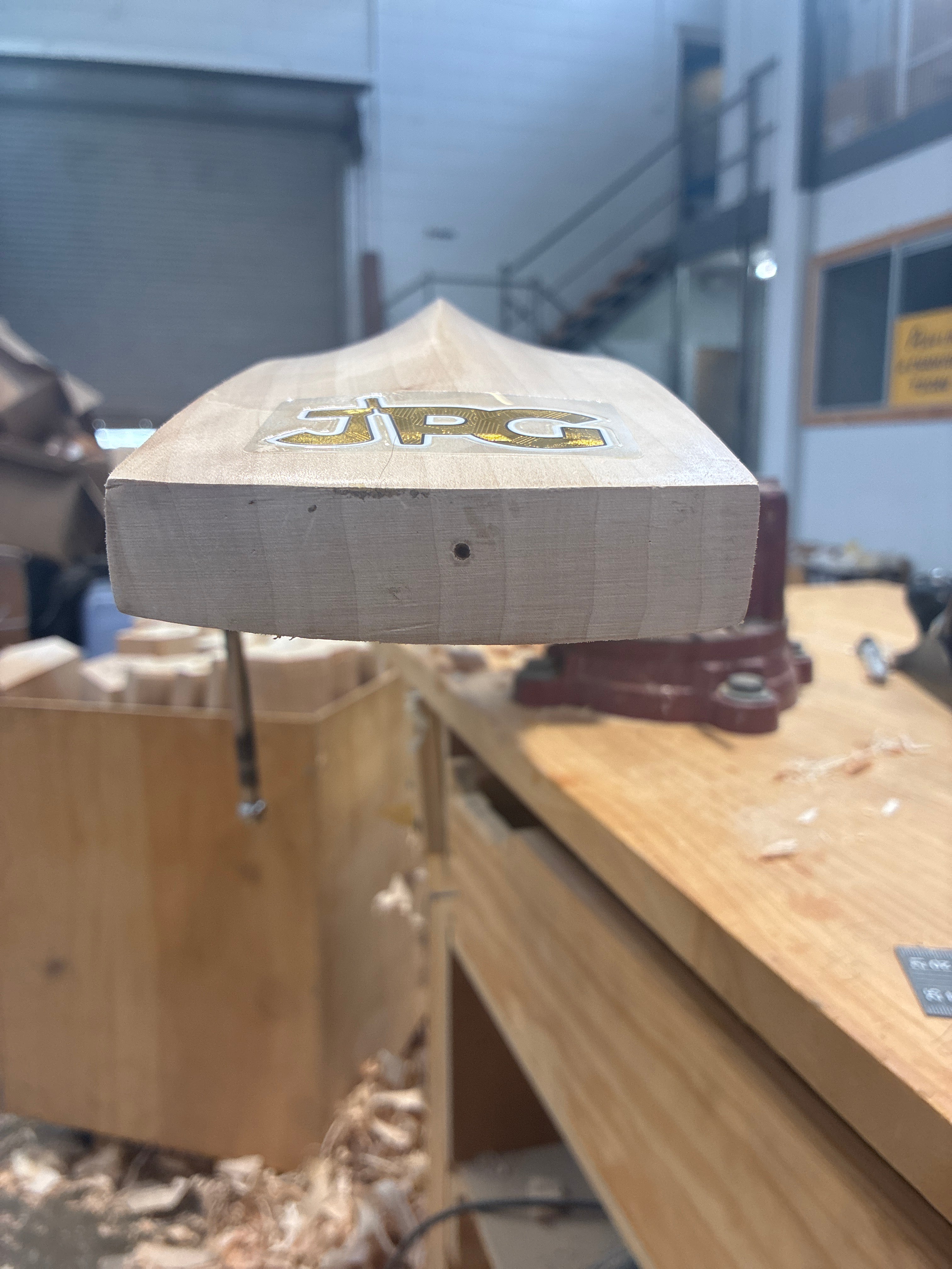 JPGavan Secret Willow Cricket Bat  - 400