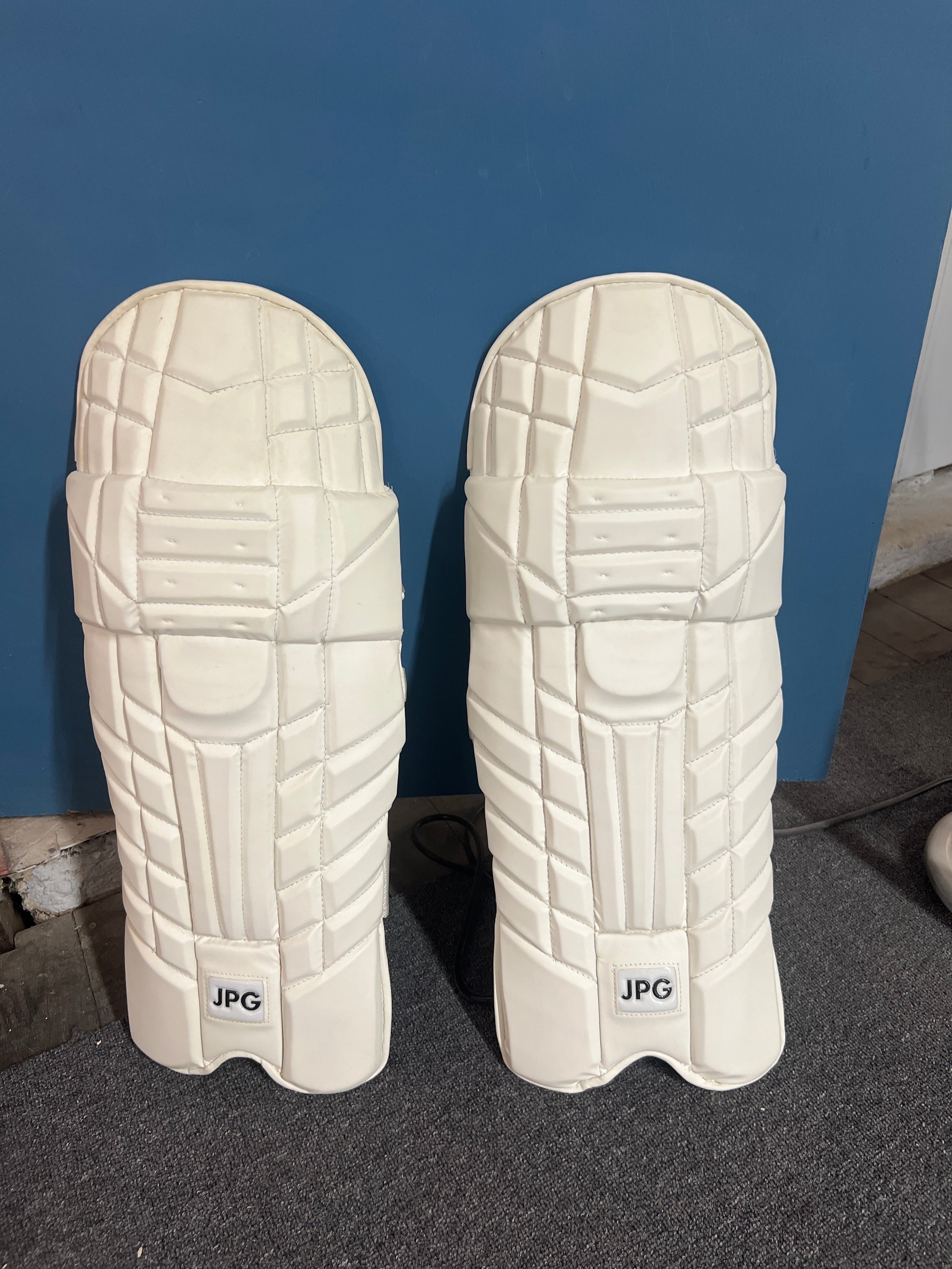 JPGavan Little Ripper cricket batting pads