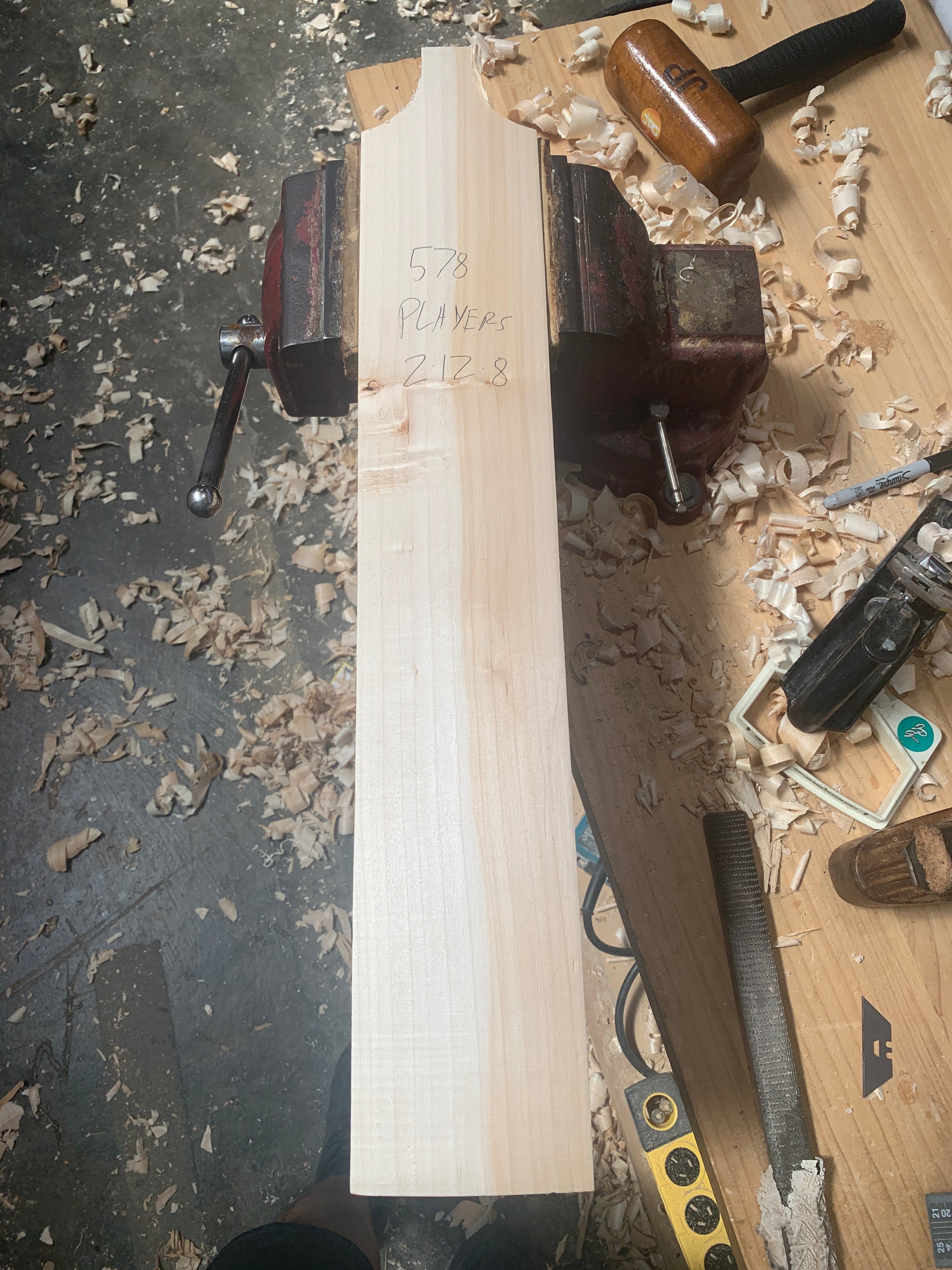 JPGavan Featherblade - 578