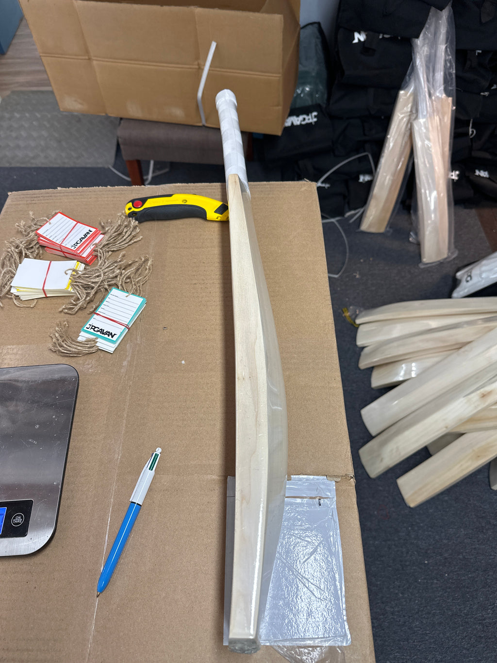 JPGavan Little Ripper Bat Cricket Bat - 109