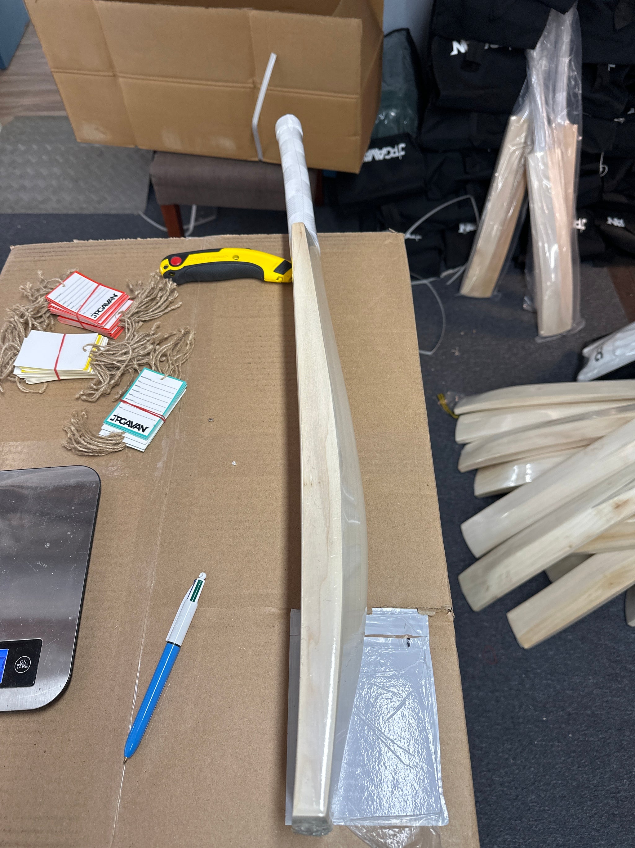 JPGavan Little Ripper Bat Cricket Bat - 109