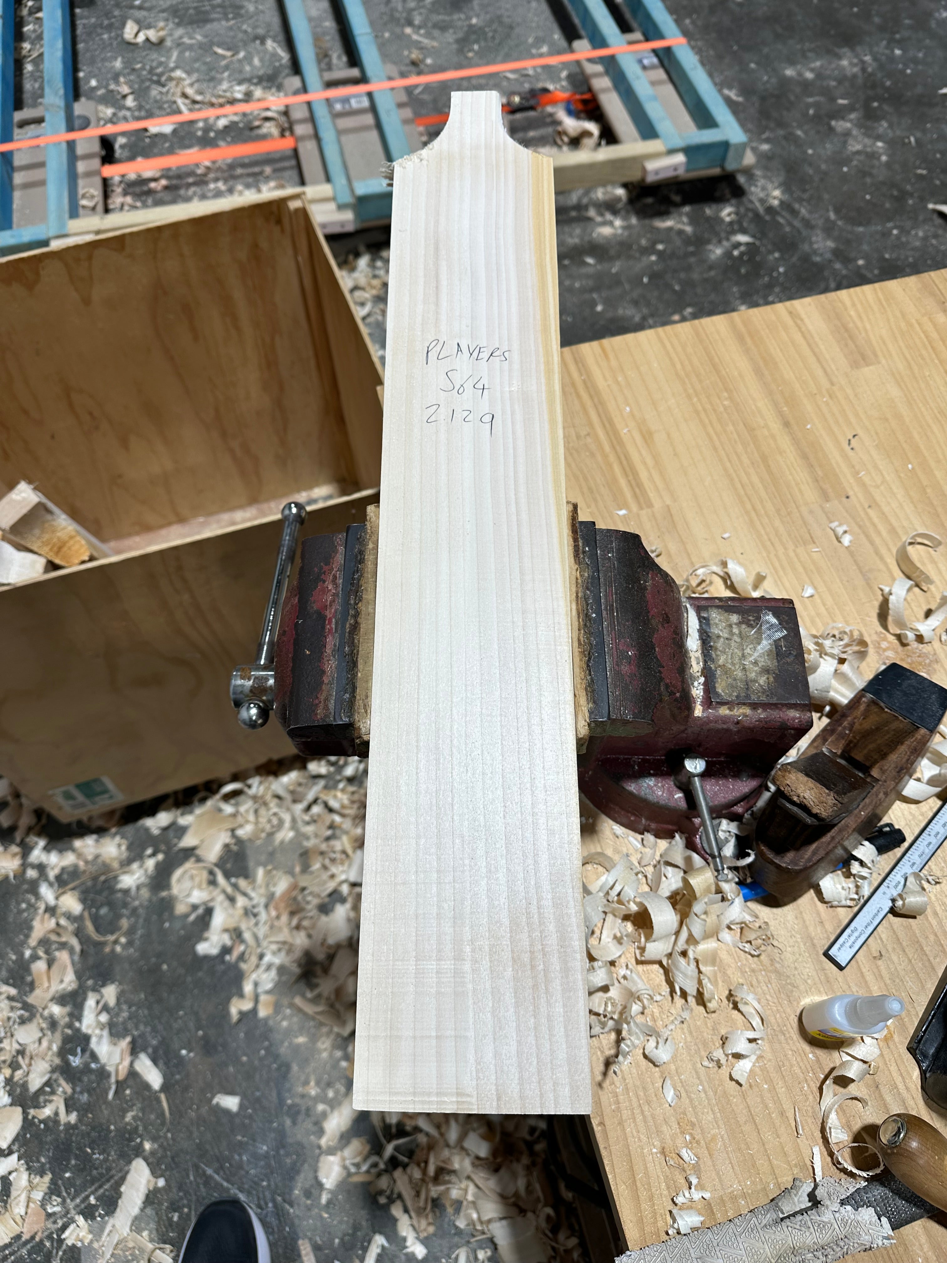 JPGavan Featherblade - 564