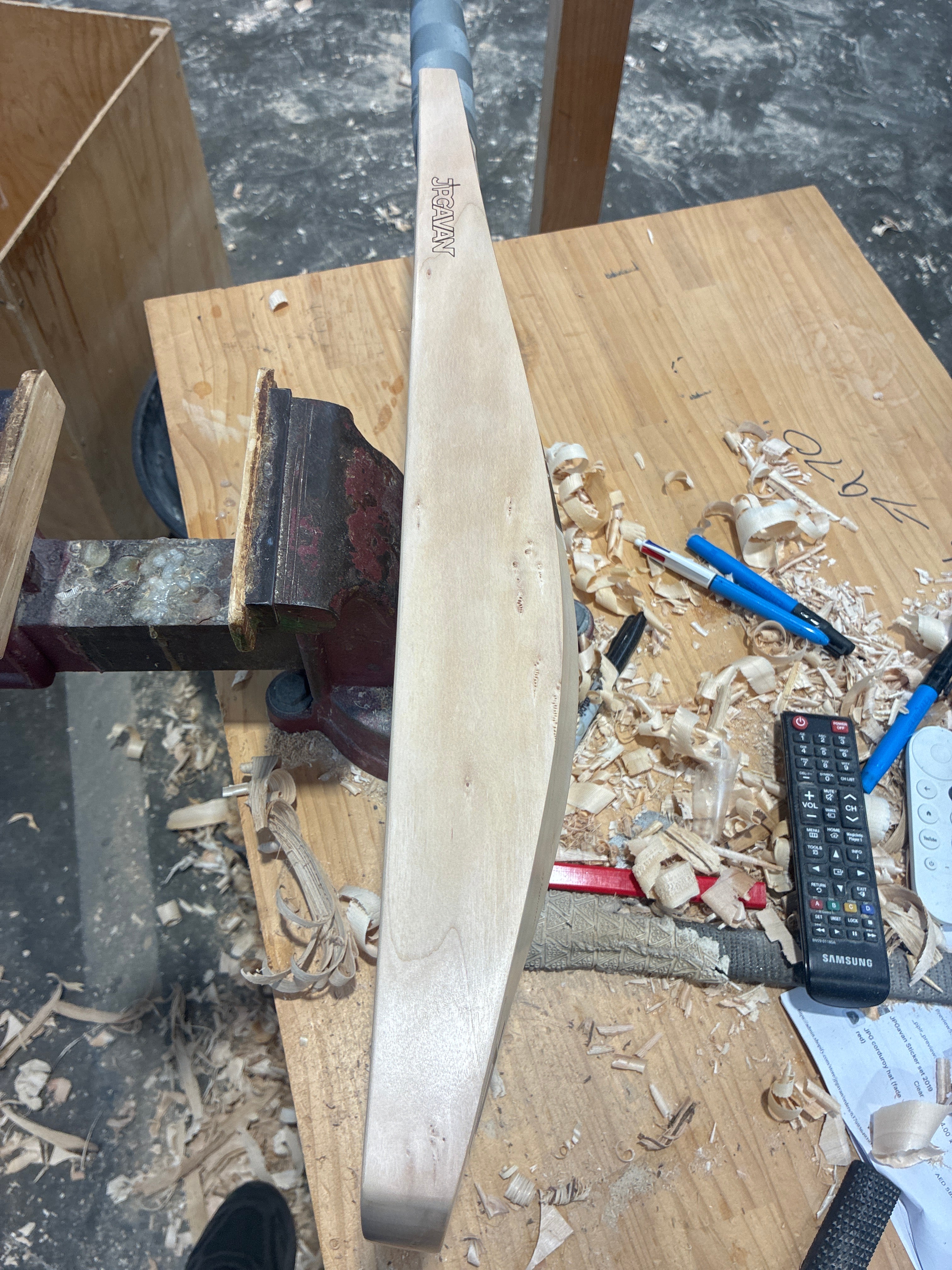 JPGavan Contra Cricket Bat - 264