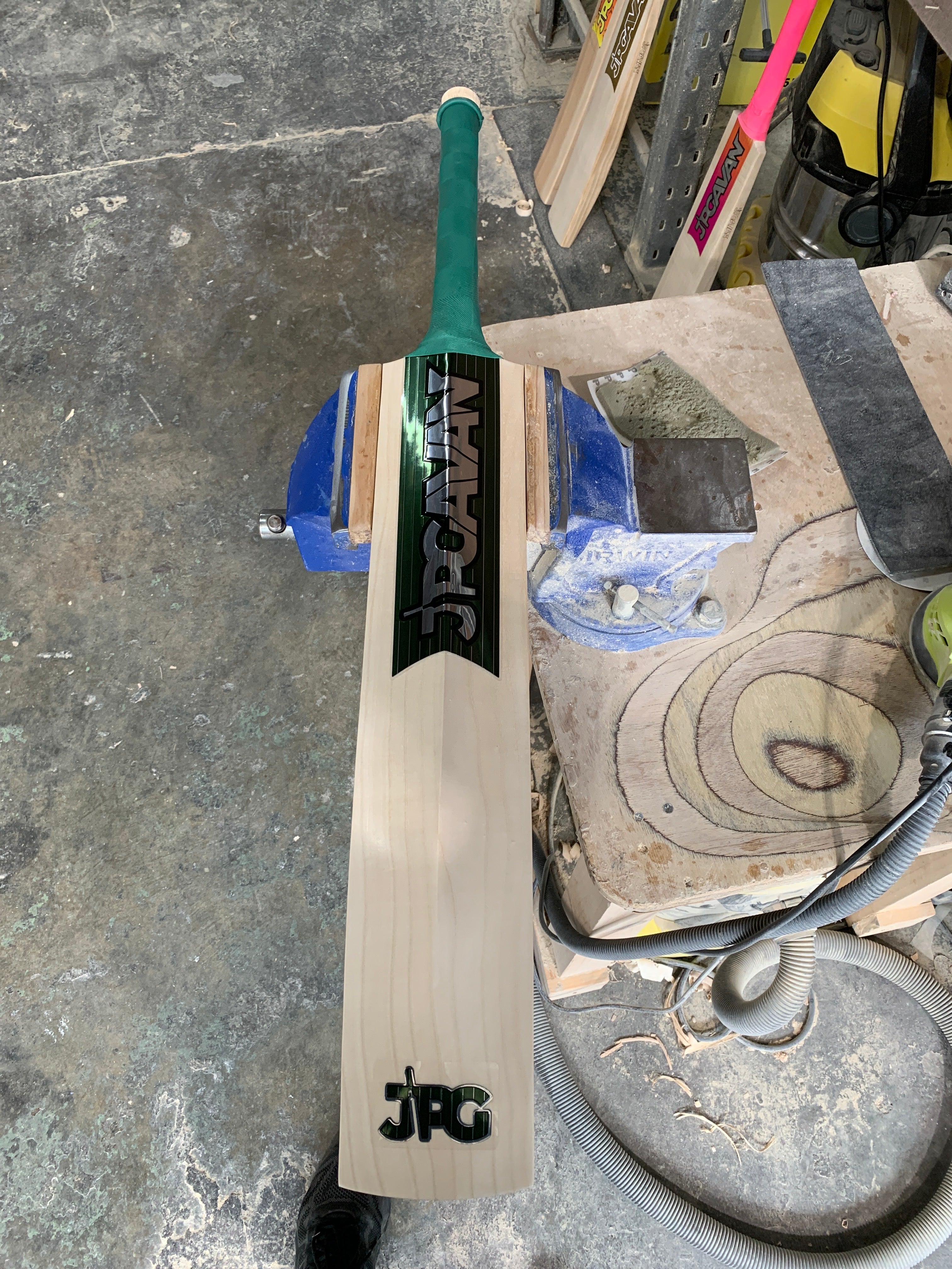 JPGavan Secret Willow Cricket Bat - 961