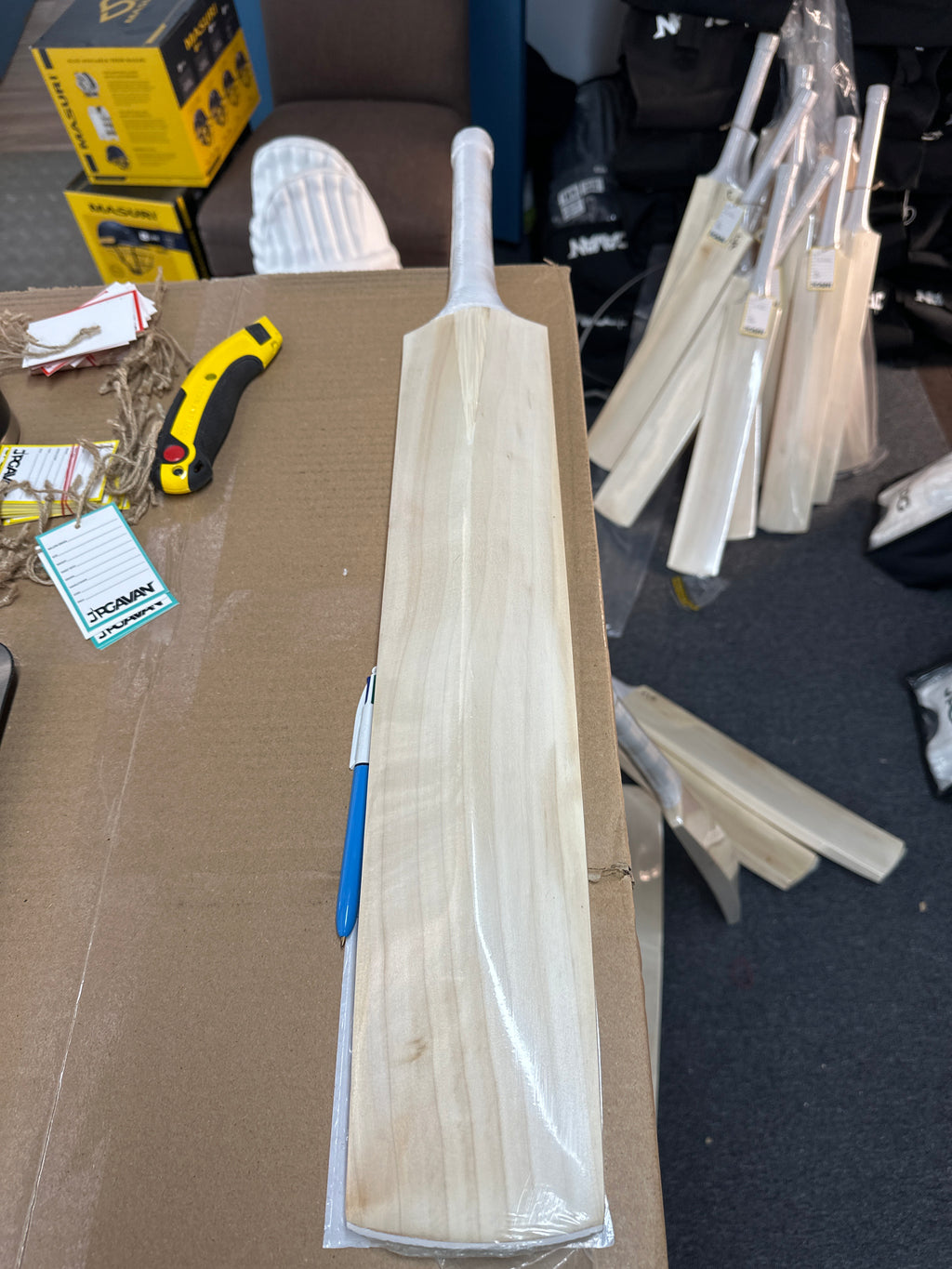 JPGavan Little Ripper Bat Cricket Bat - 158