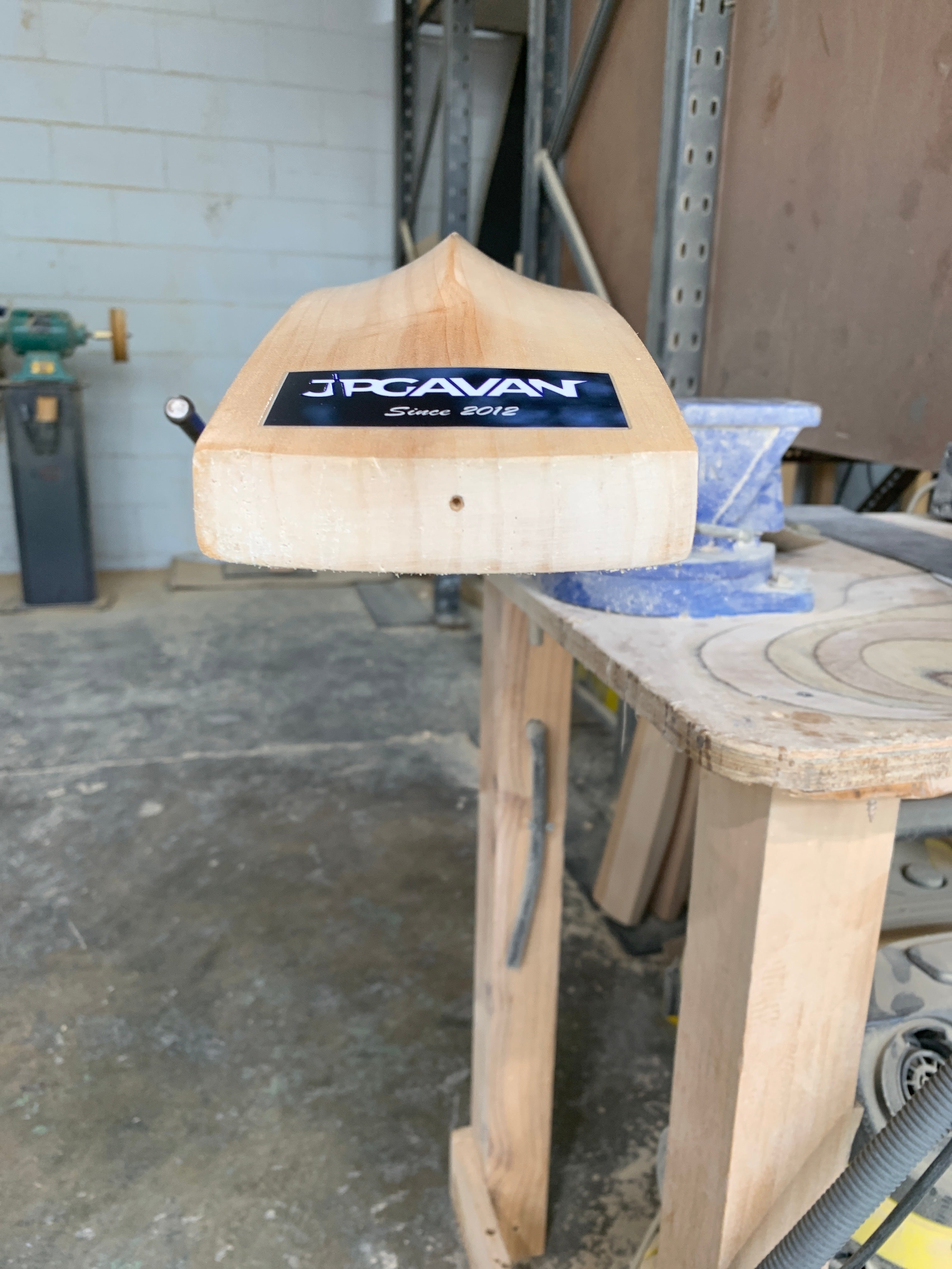 JPGavan Secret Willow Cricket Bat - 500