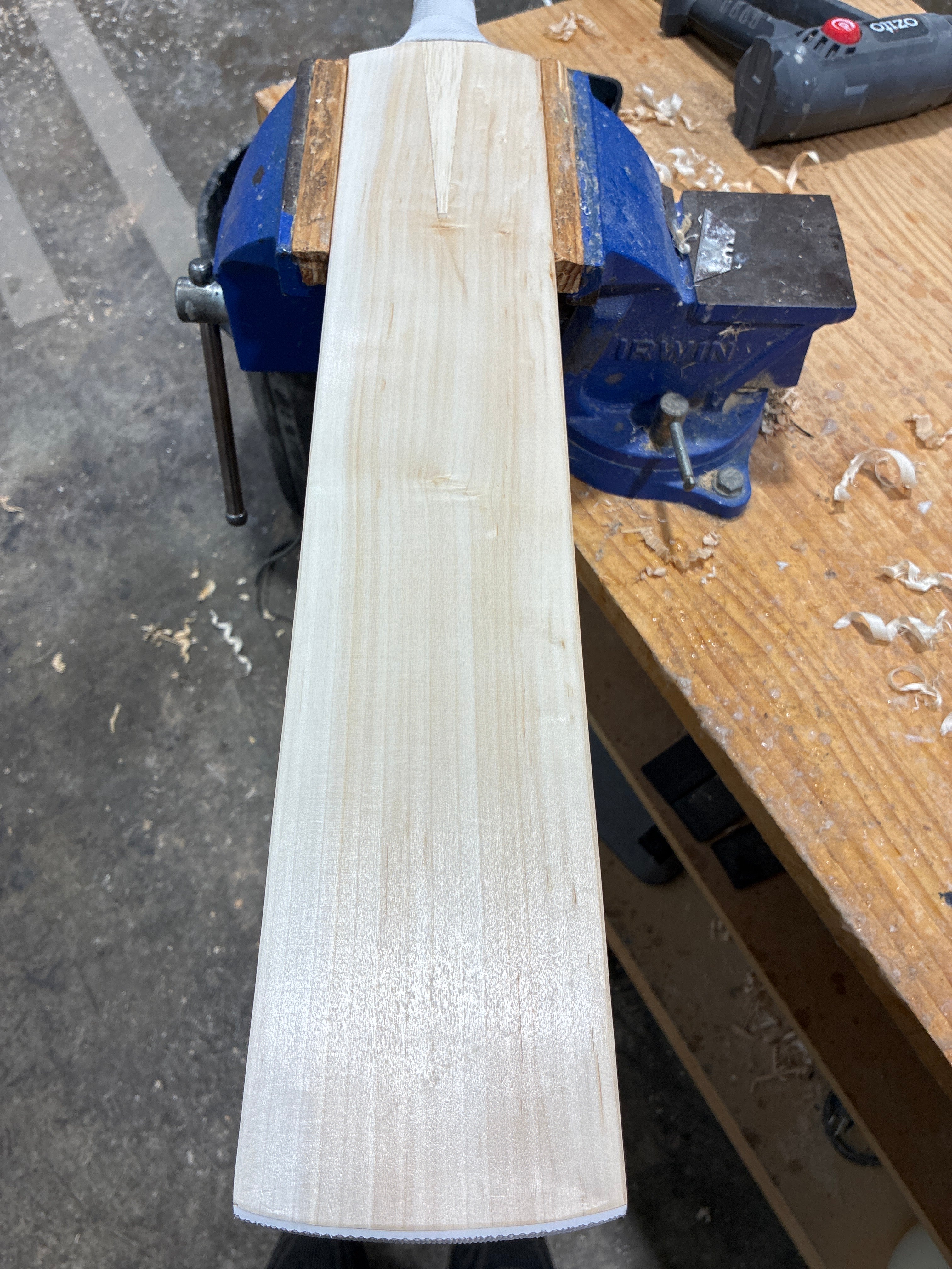 JPGavan Little Ripper+ G1 Cricket Bat - 54
