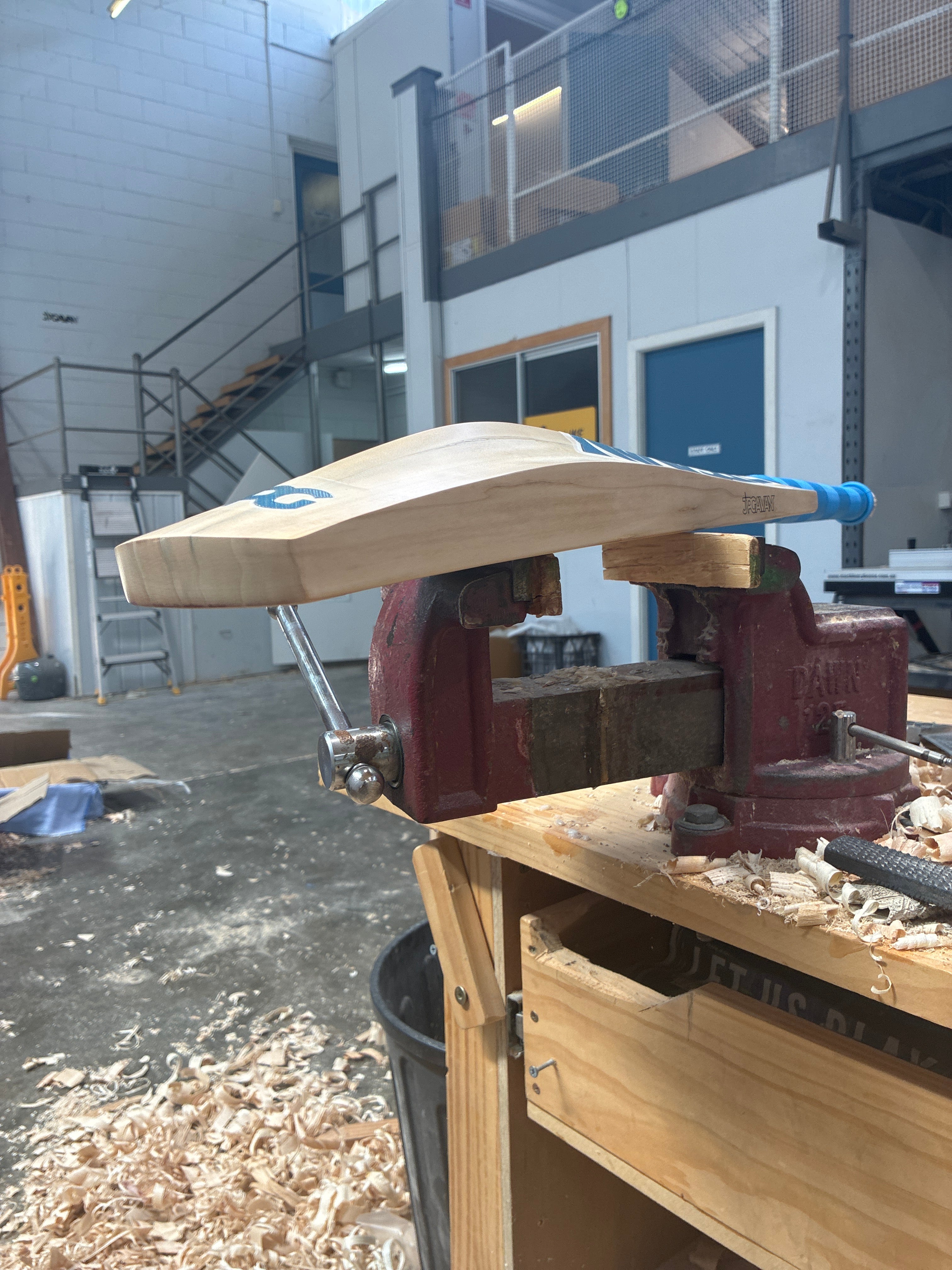 JPGavan Blue Cricket Bat - 271