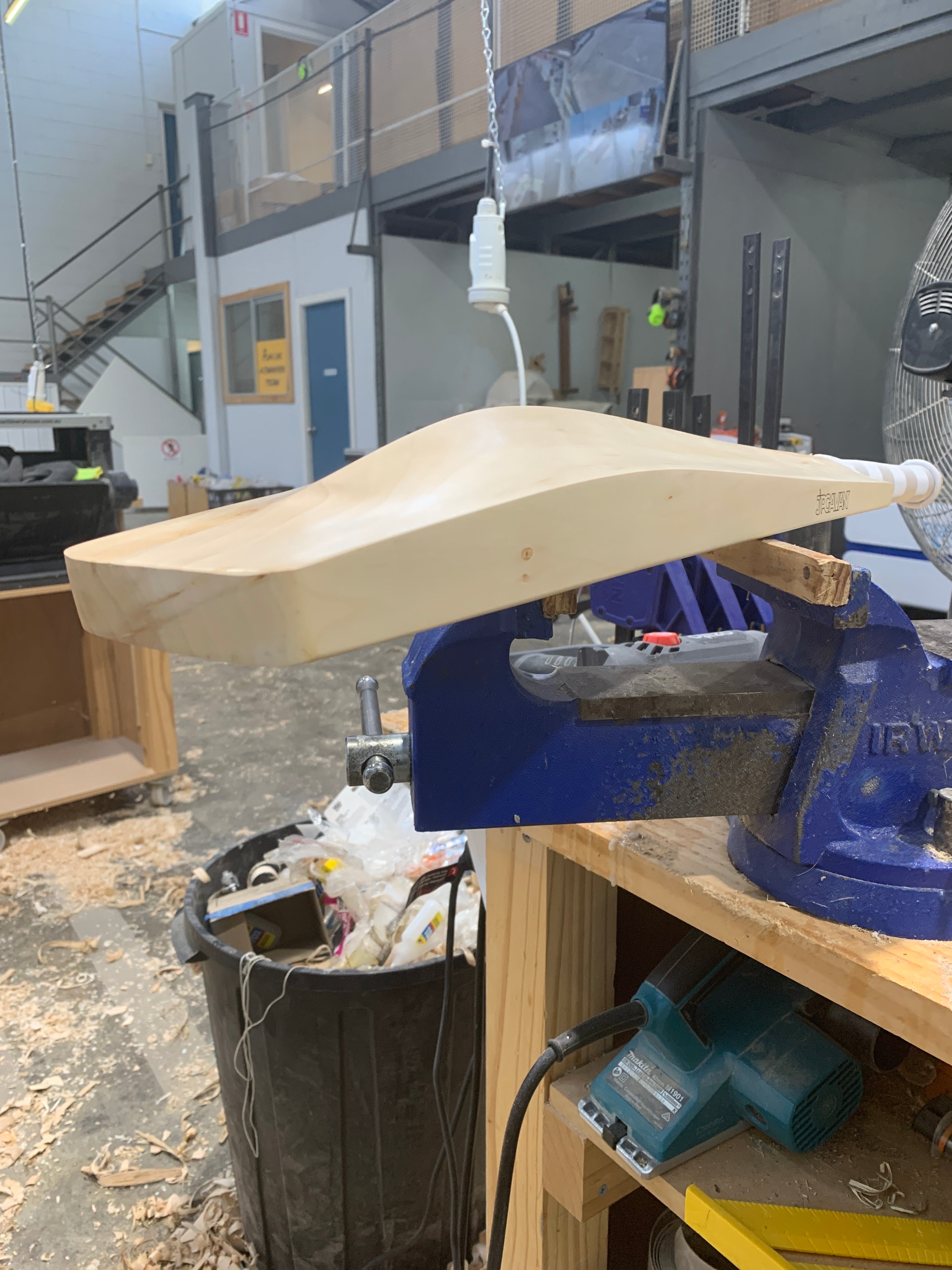 JPGavan Performance Cricket Bat - 166