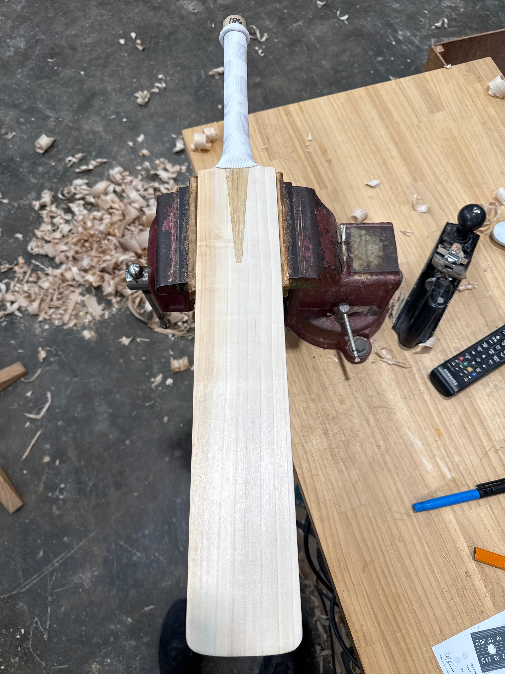 JPGavan Little Ripper+ G1 Cricket Bat - 184