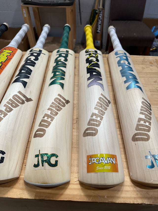 Custom JPGavan Torpedo Cricket Bat