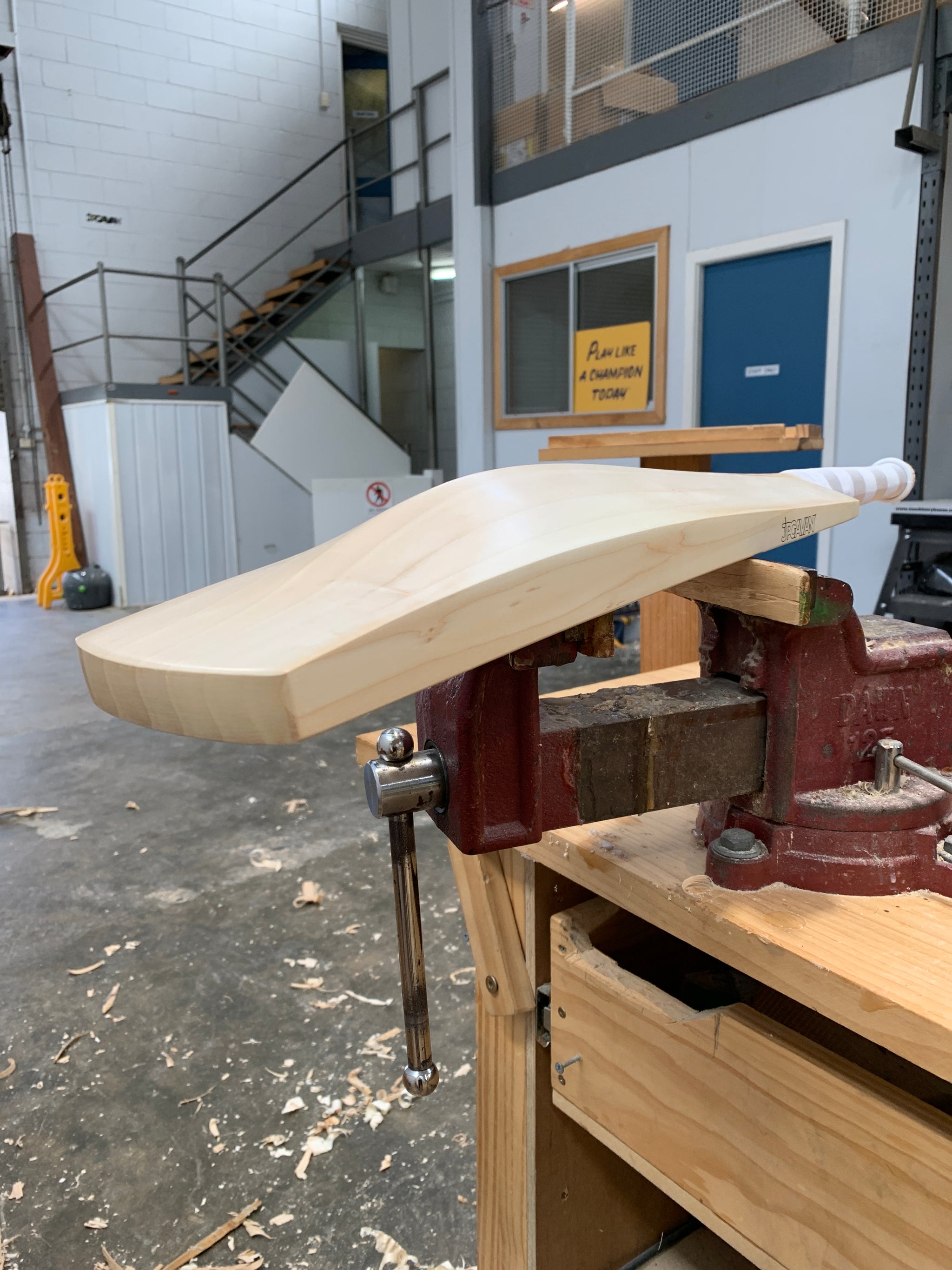 JPGavan Test Cricket Bat - 105