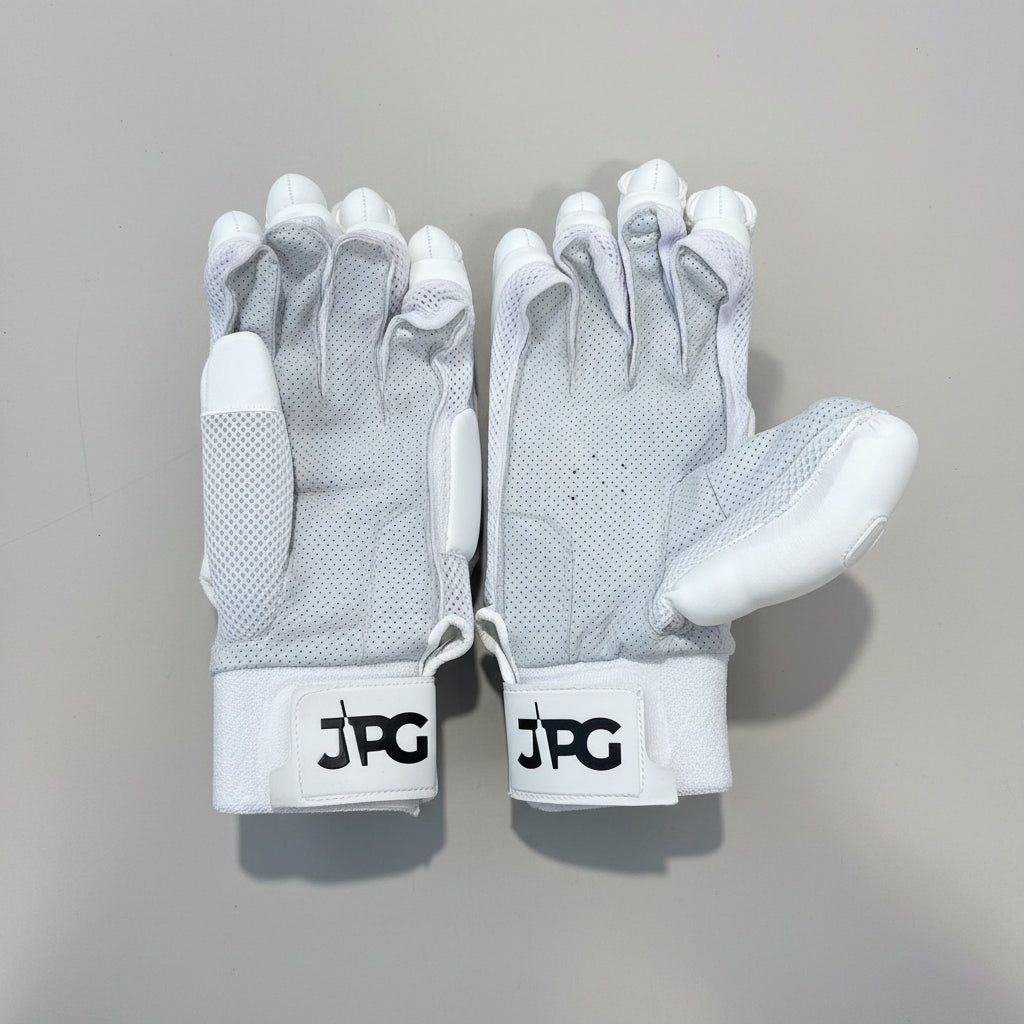 JPGavan Featherblade cricket batting gloves