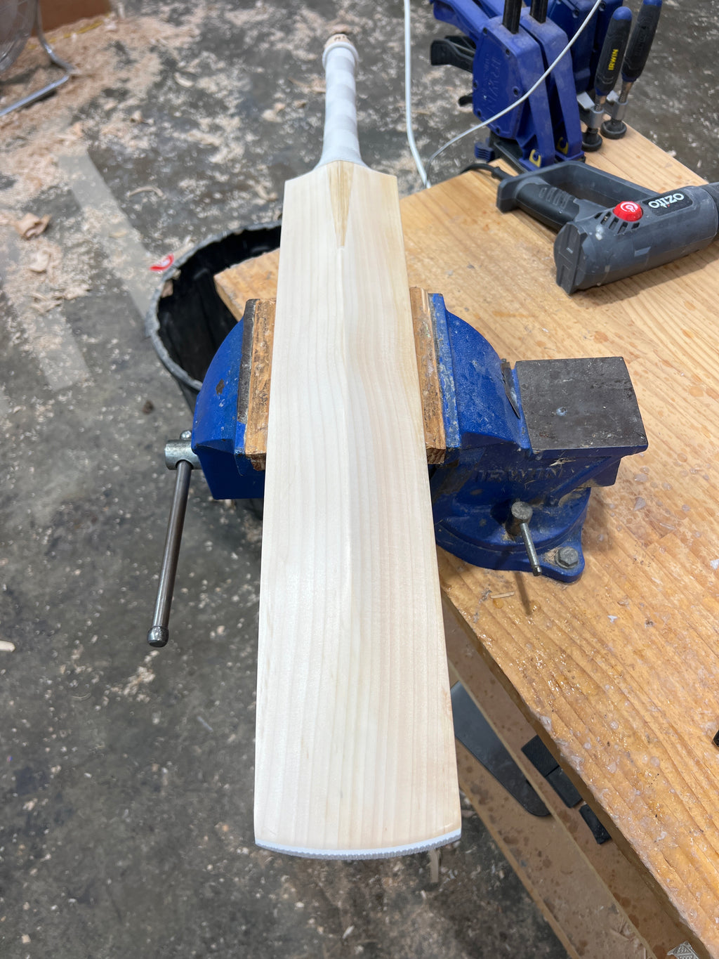 JPGavan Little Ripper+ G1 Cricket Bat - 8