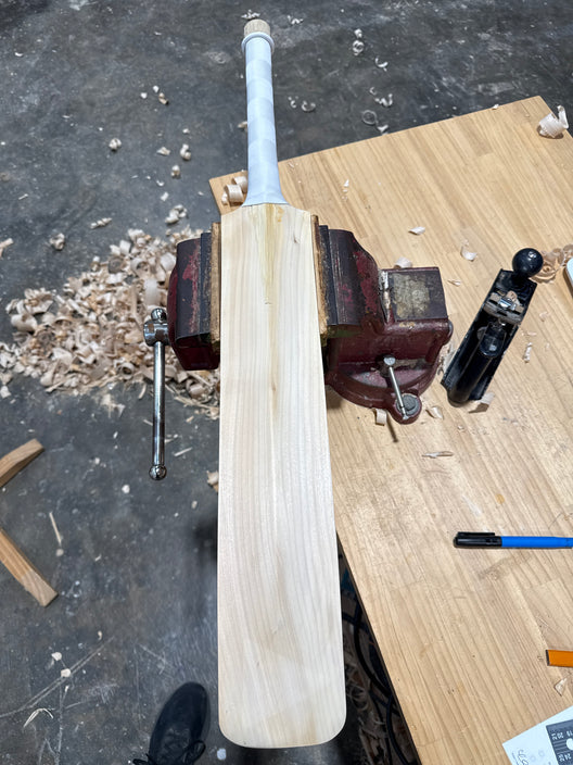 JPGavan Little Ripper+ G3 Cricket Bat - 242
