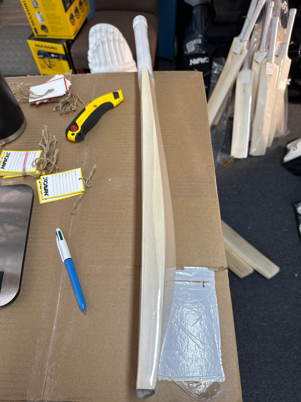 JPGavan Little Ripper+ G3 Cricket Bat - 148
