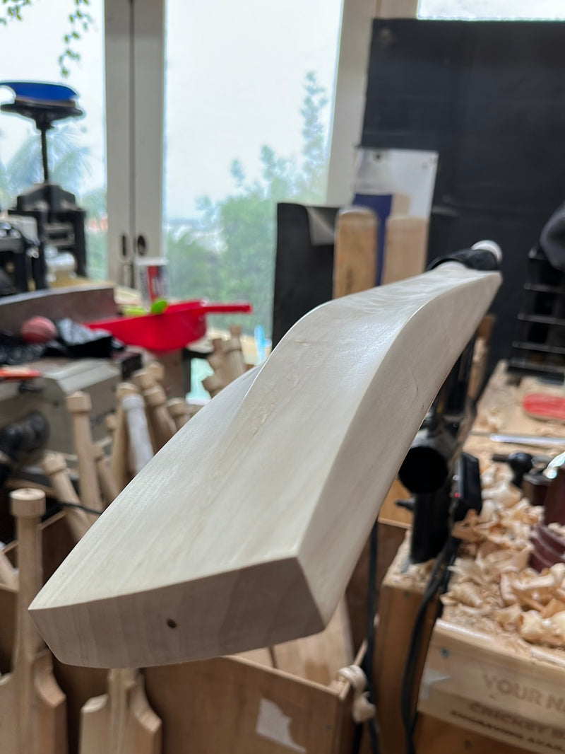 JPGavan Secret Willow custom cricket bat #446, handle view