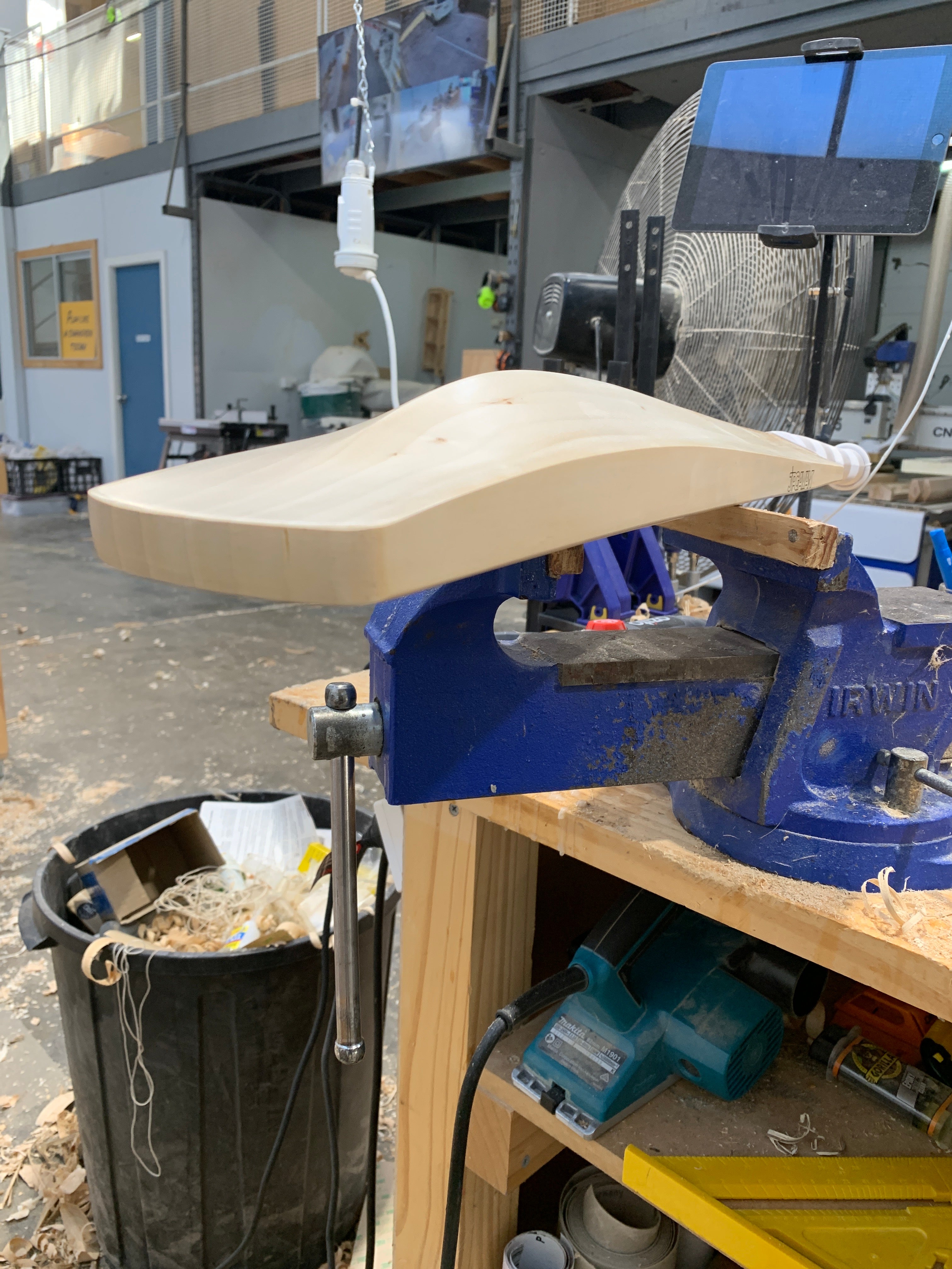 JPGavan Limited Edition Cricket Bat - 109