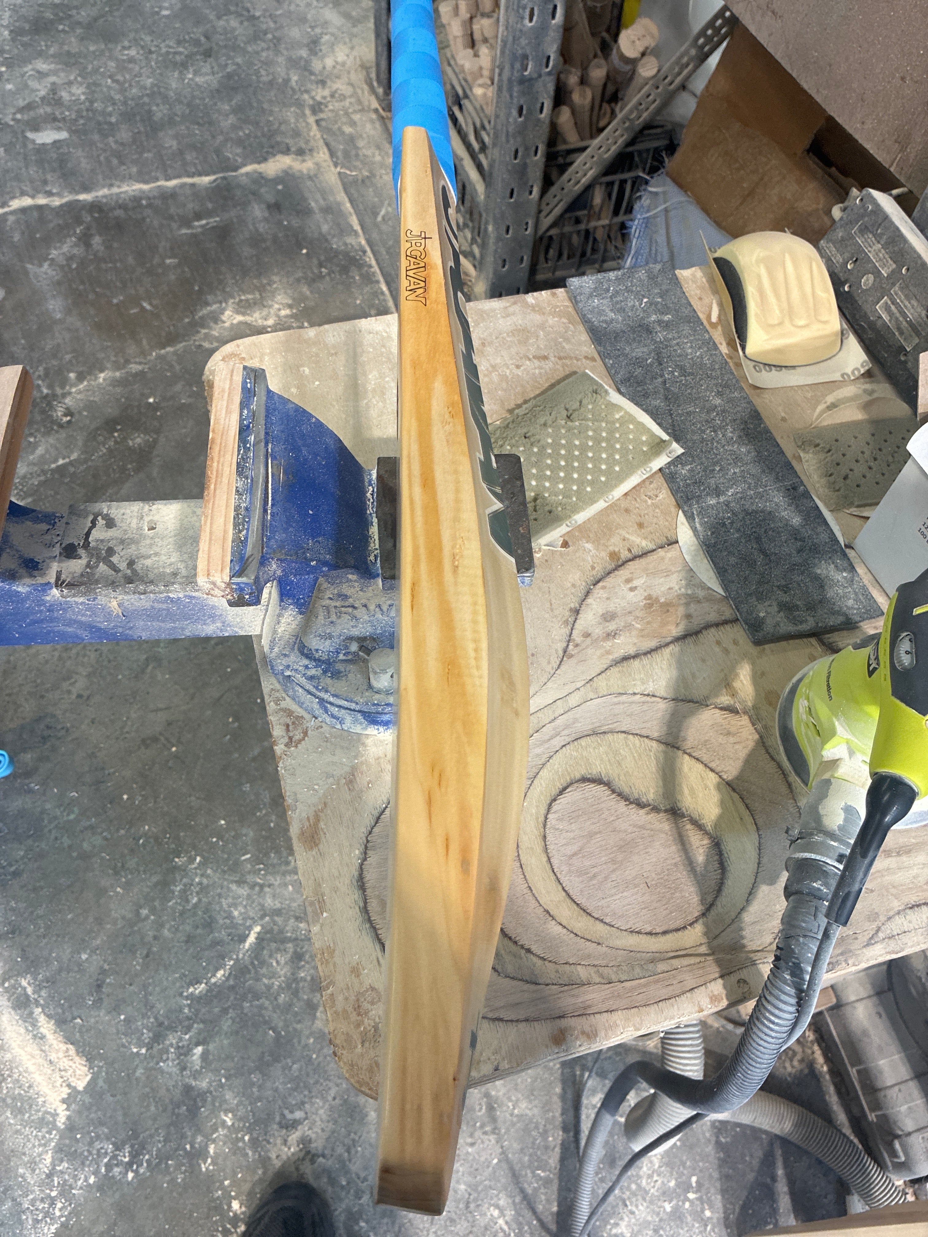 JPGavan Blue Cricket Bat - 282