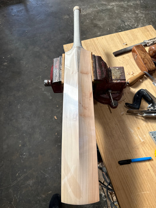 JPGavan Secret Willow Cricket Bat - 960