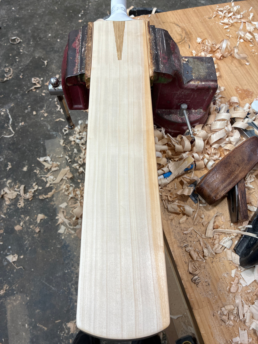 JPGavan Limited Edition Cricket Bat - 414, photo 1