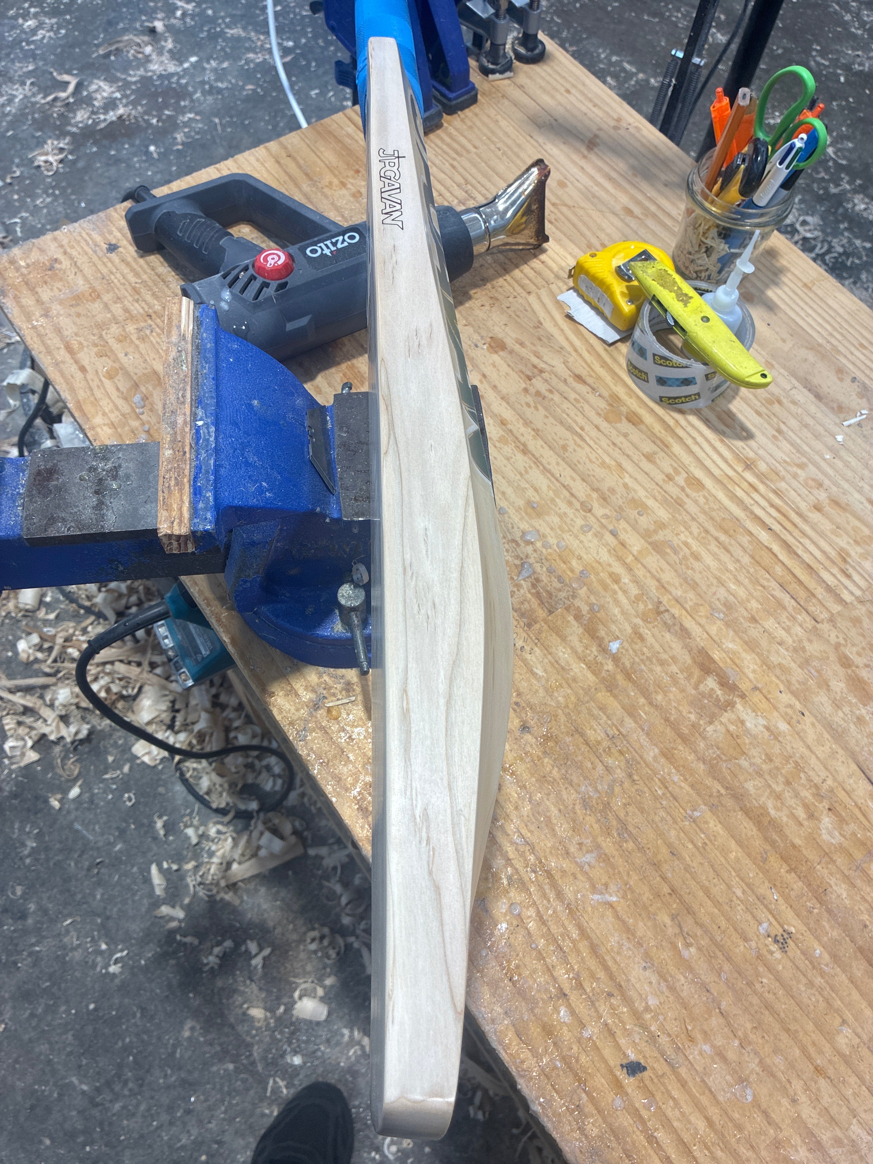 JPGavan Blue Cricket Bat - 252