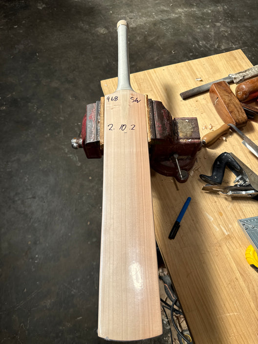 JPGavan Secret Willow Cricket Bat - 968