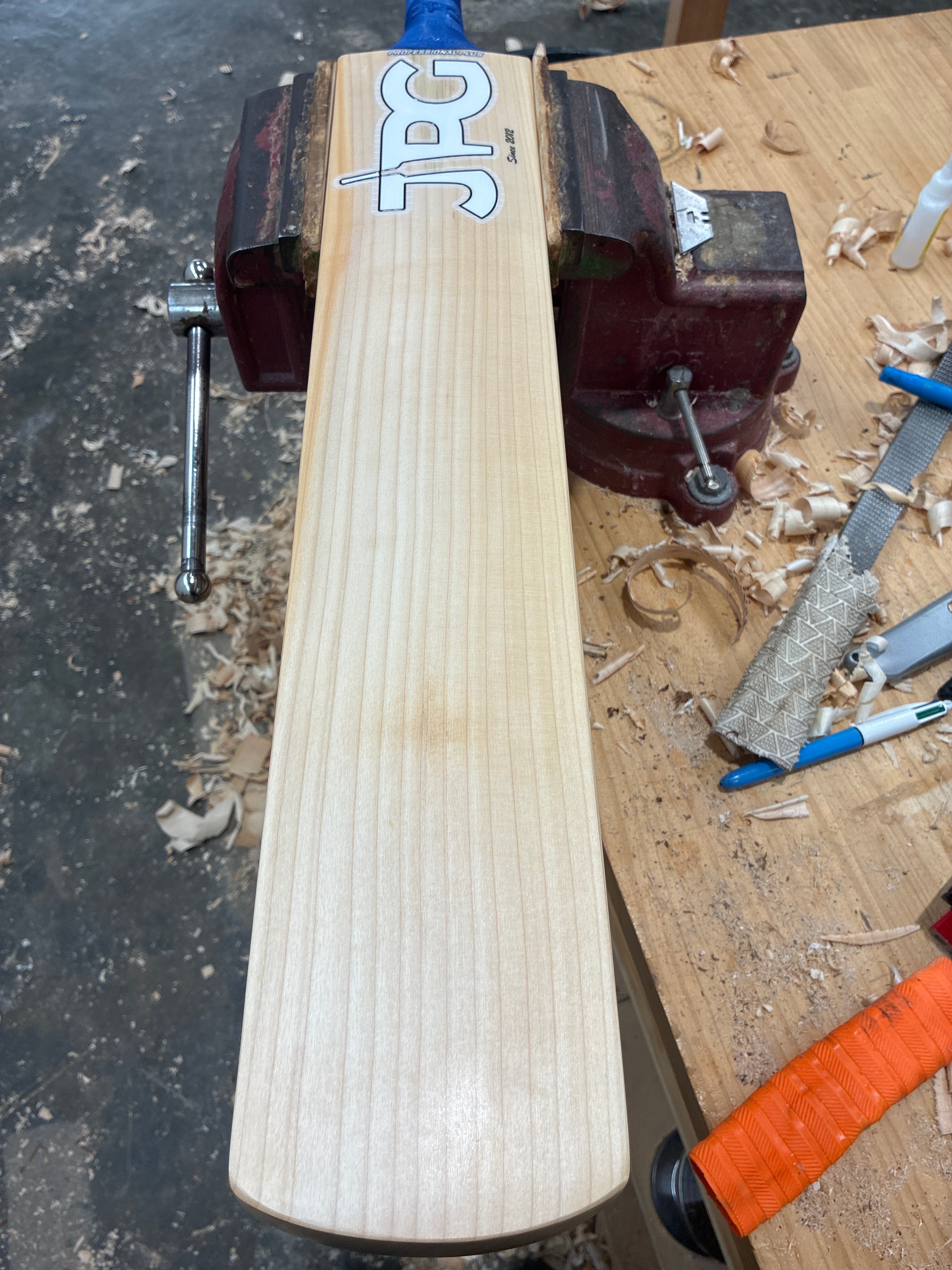 JPGavan Professional Plus Cricket Bat - 357