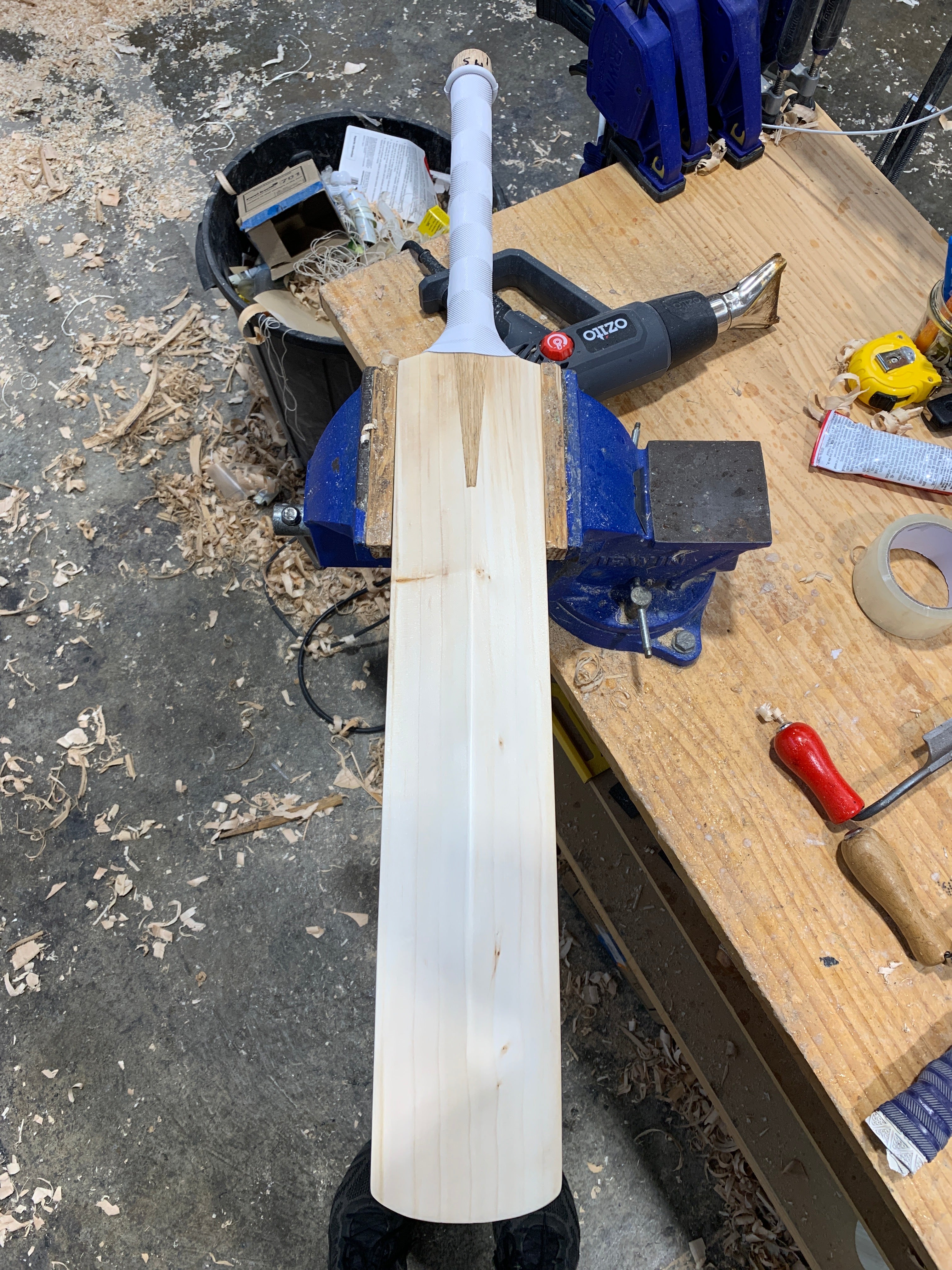 JPGavan Limited Edition Cricket Bat - 109