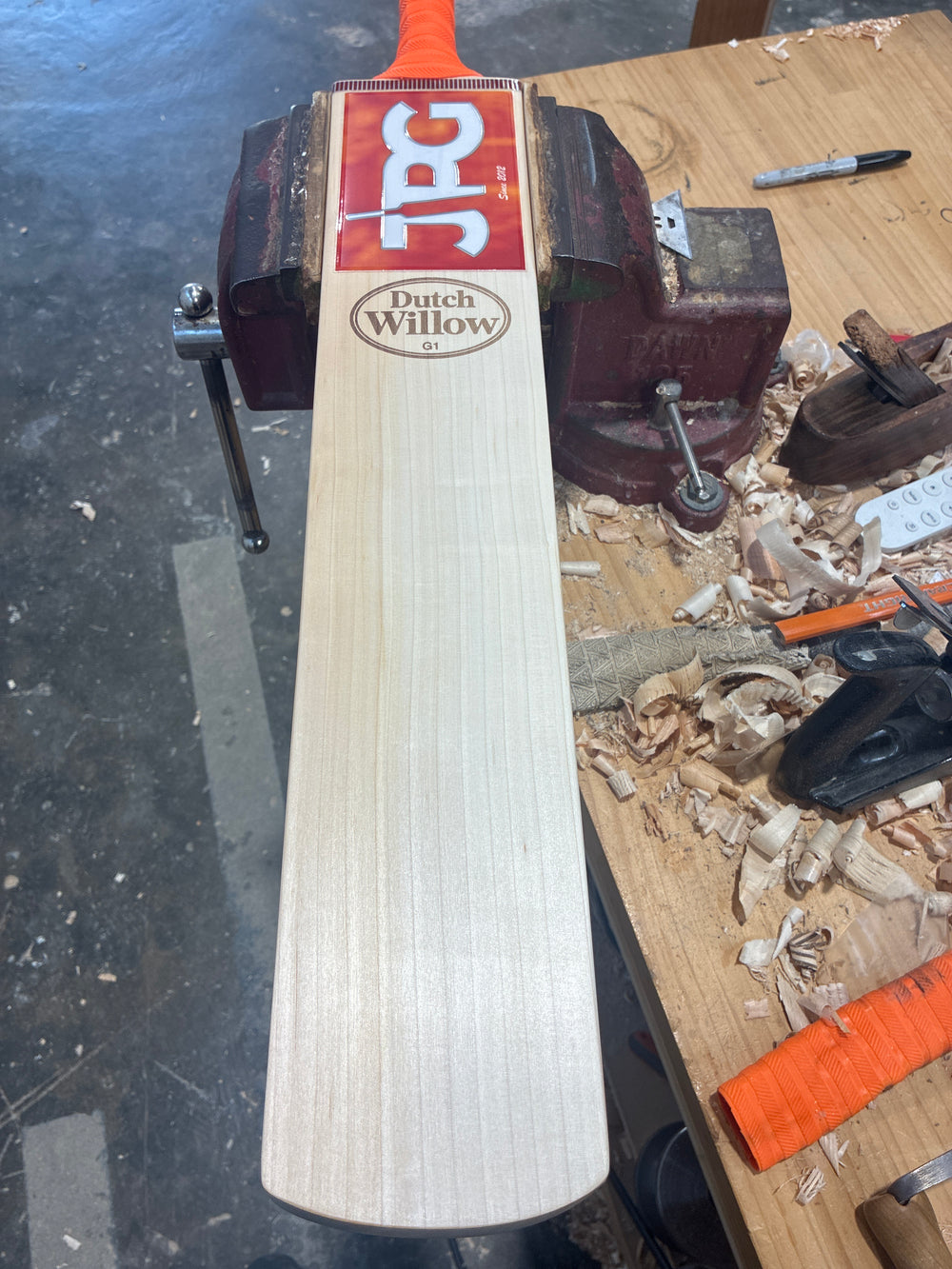 JPGavan Dutch Willow G1 Cricket Bat - 303, photo 1