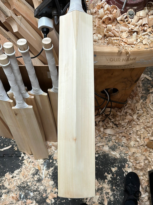 JPGavan Secret Willow Cricket Bat - 472