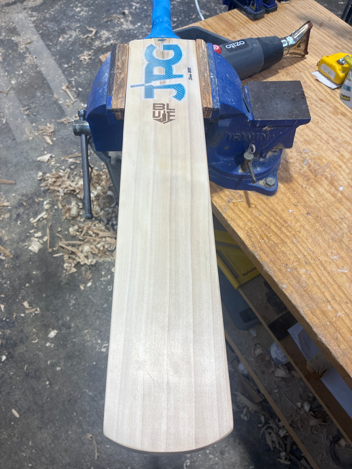 JPGavan Blue Cricket Bat - 251