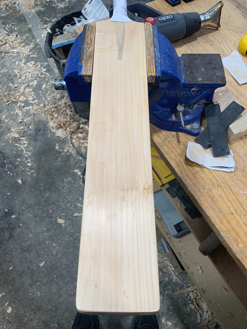 JPGavan Performance Cricket Bat - 182