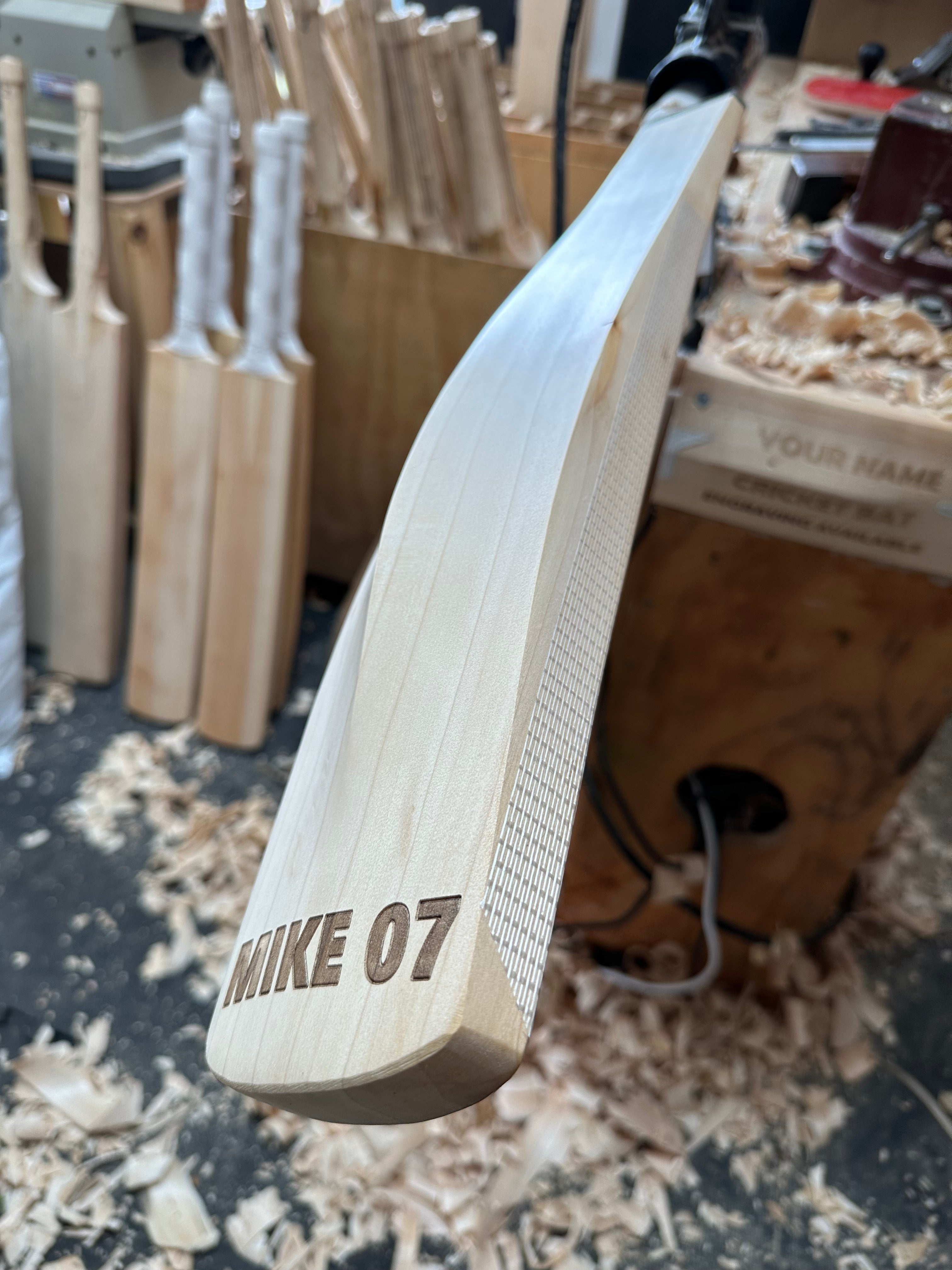 Cricket bat laser engraving
