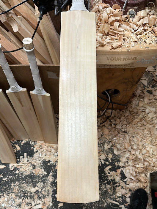JPGavan Secret Willow Cricket Bat - 475