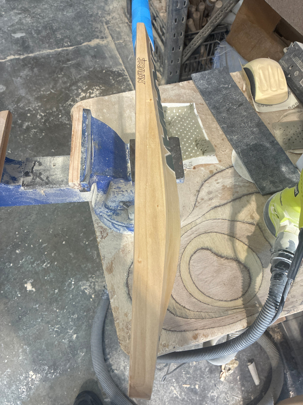 JPGavan Blue Cricket Bat - 285