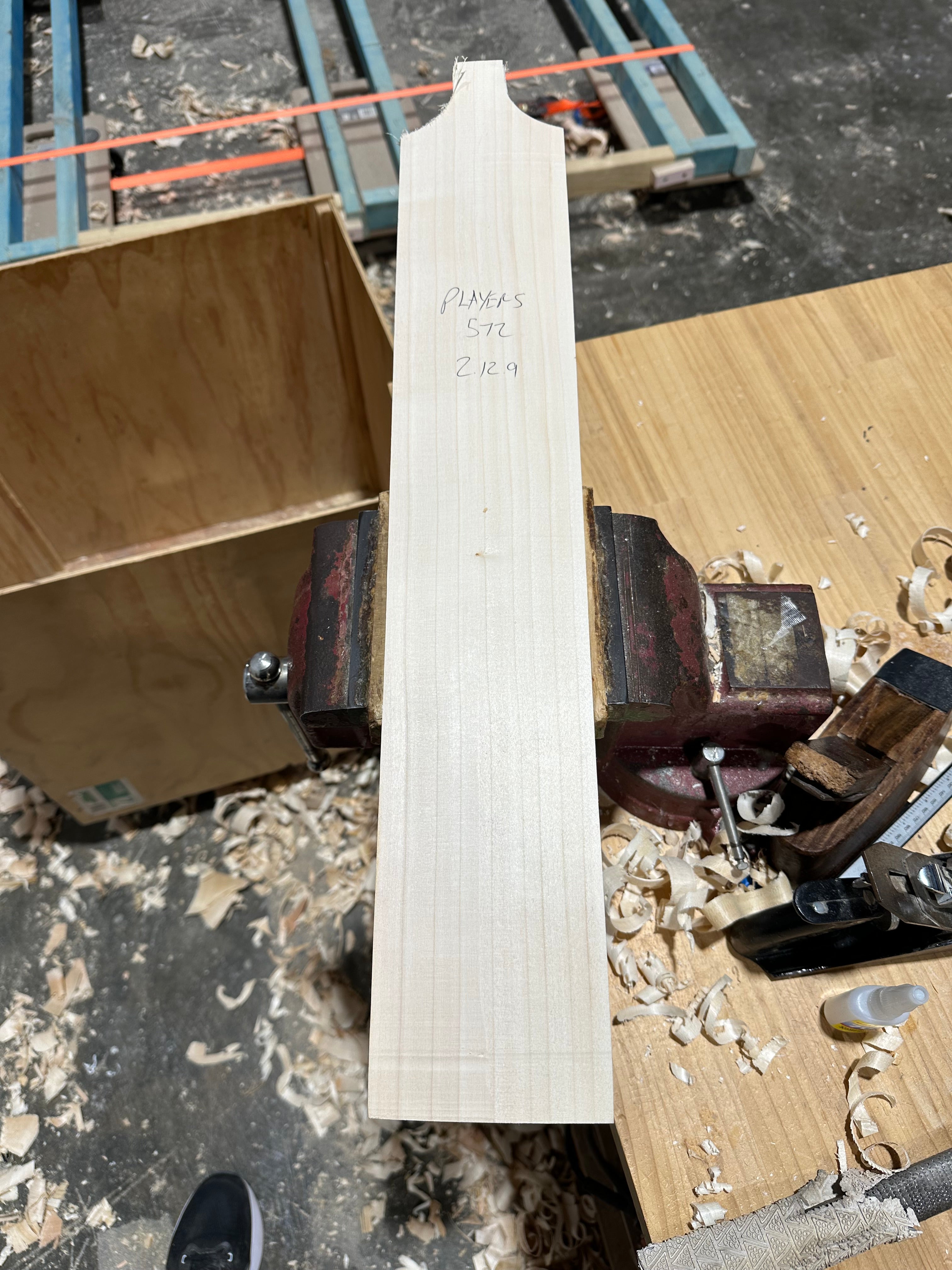 JPGavan Featherblade - 572