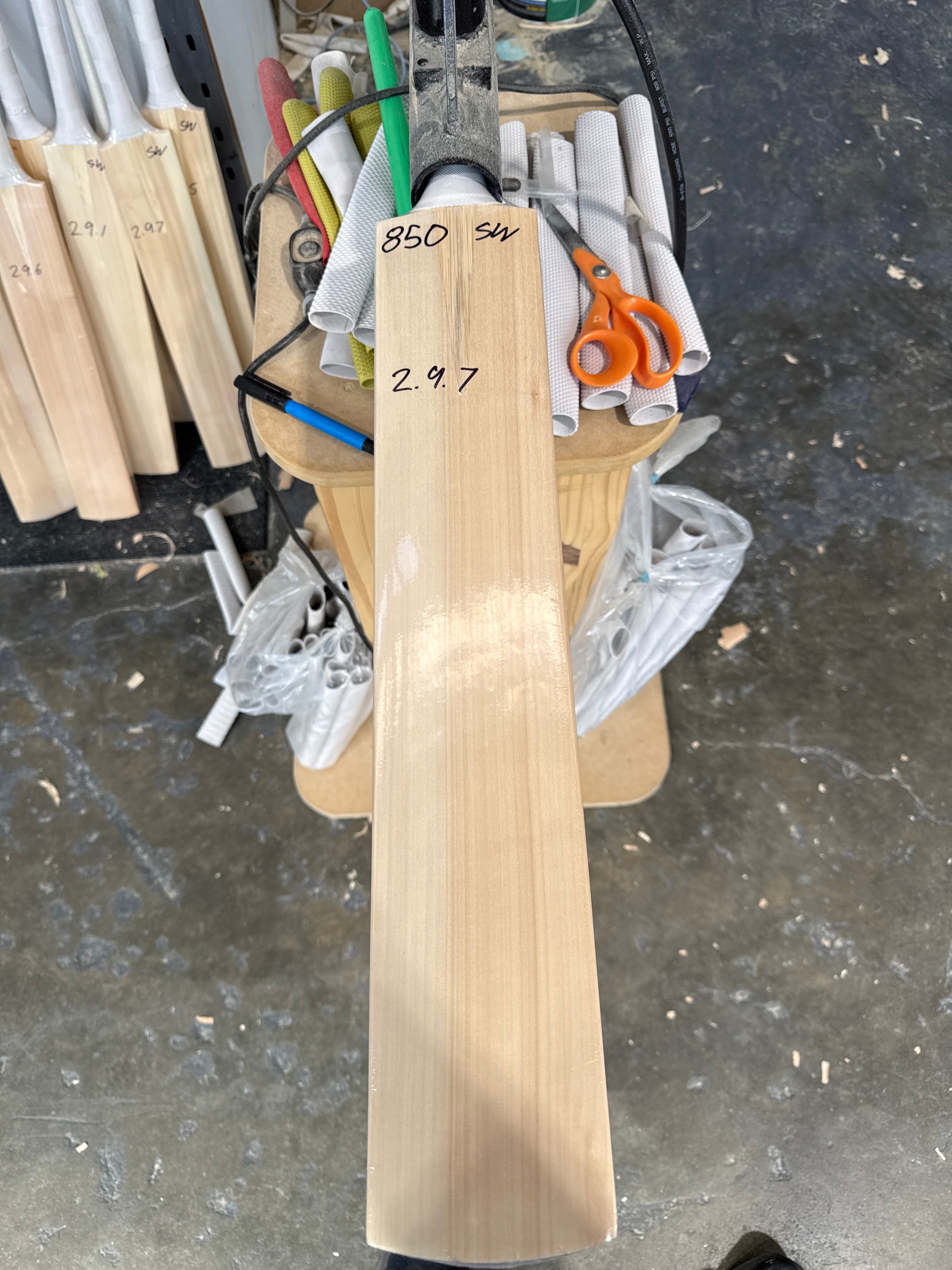 JPGavan Secret Willow Cricket Bat - 850