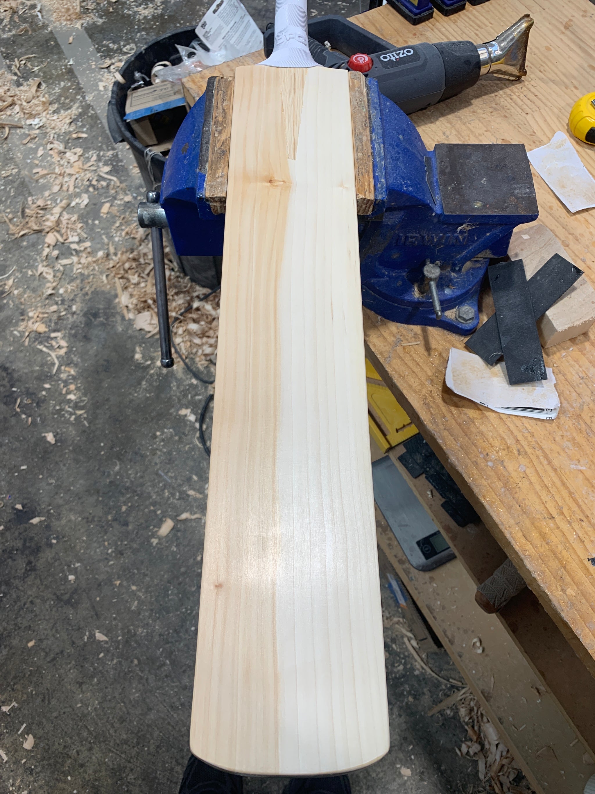 JPGavan Limited Edition Cricket Bat - 189