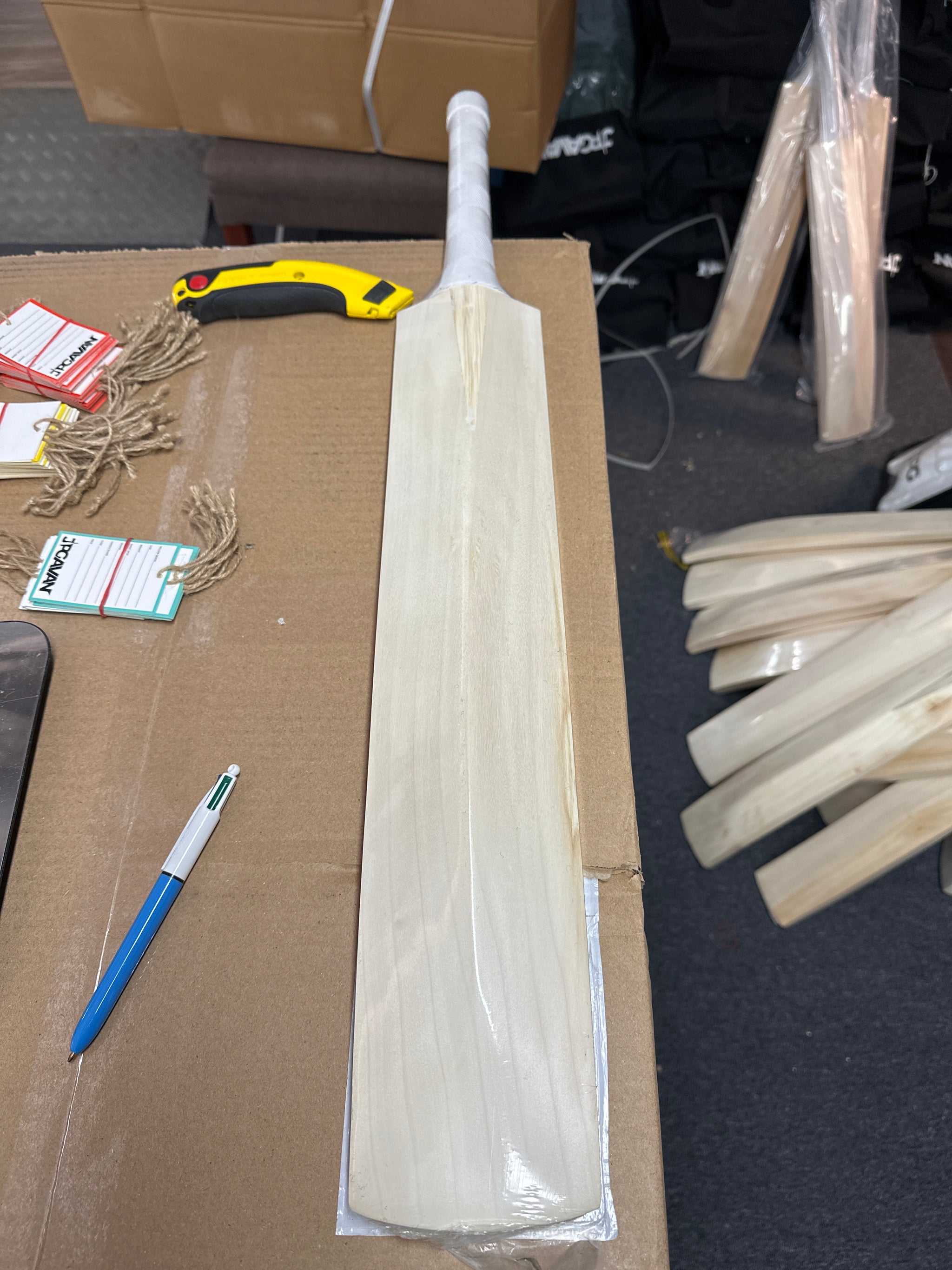 JPGavan Little Ripper Bat Cricket Bat - 110