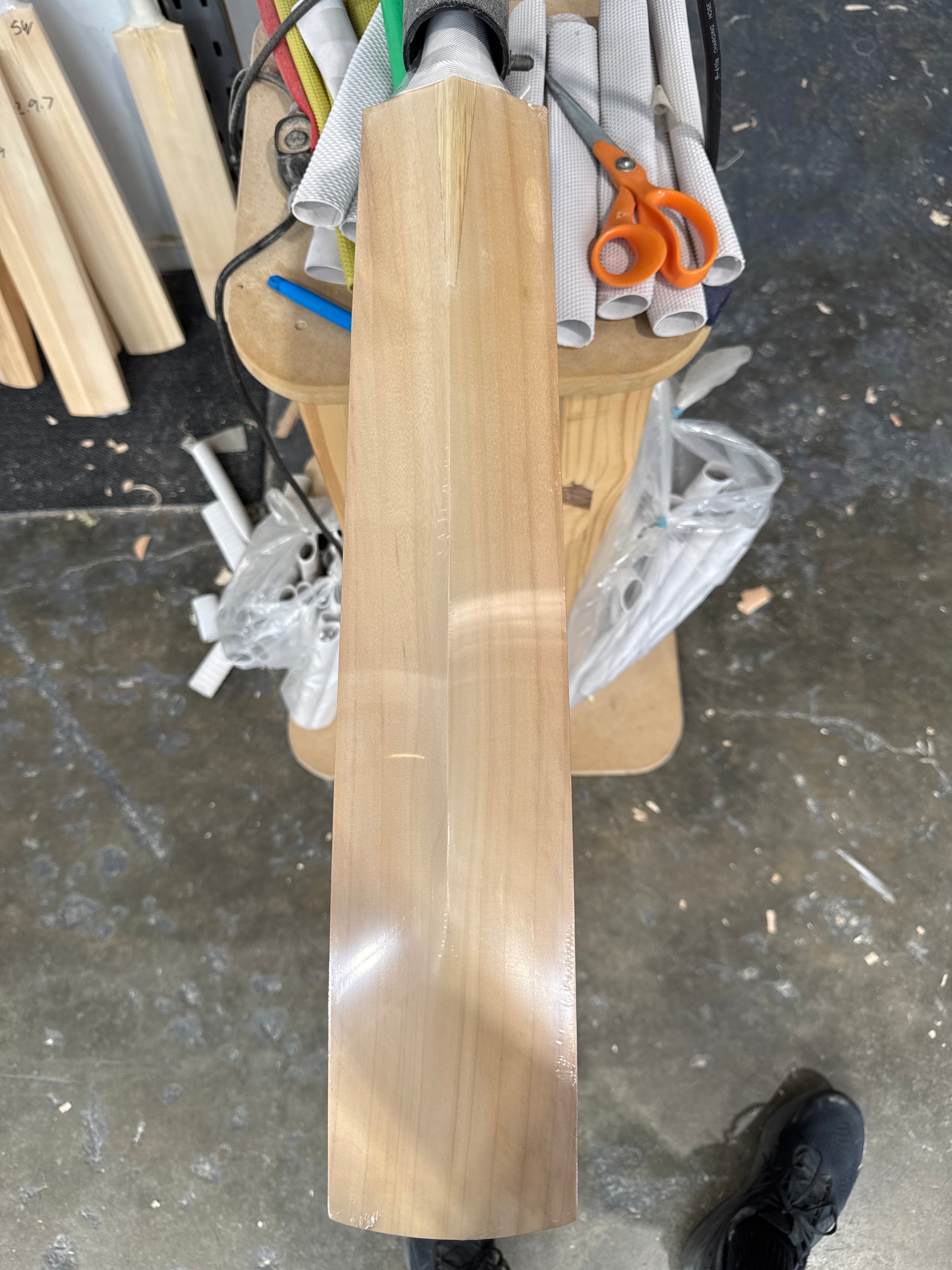 JPGavan Secret Willow Cricket Bat - 871