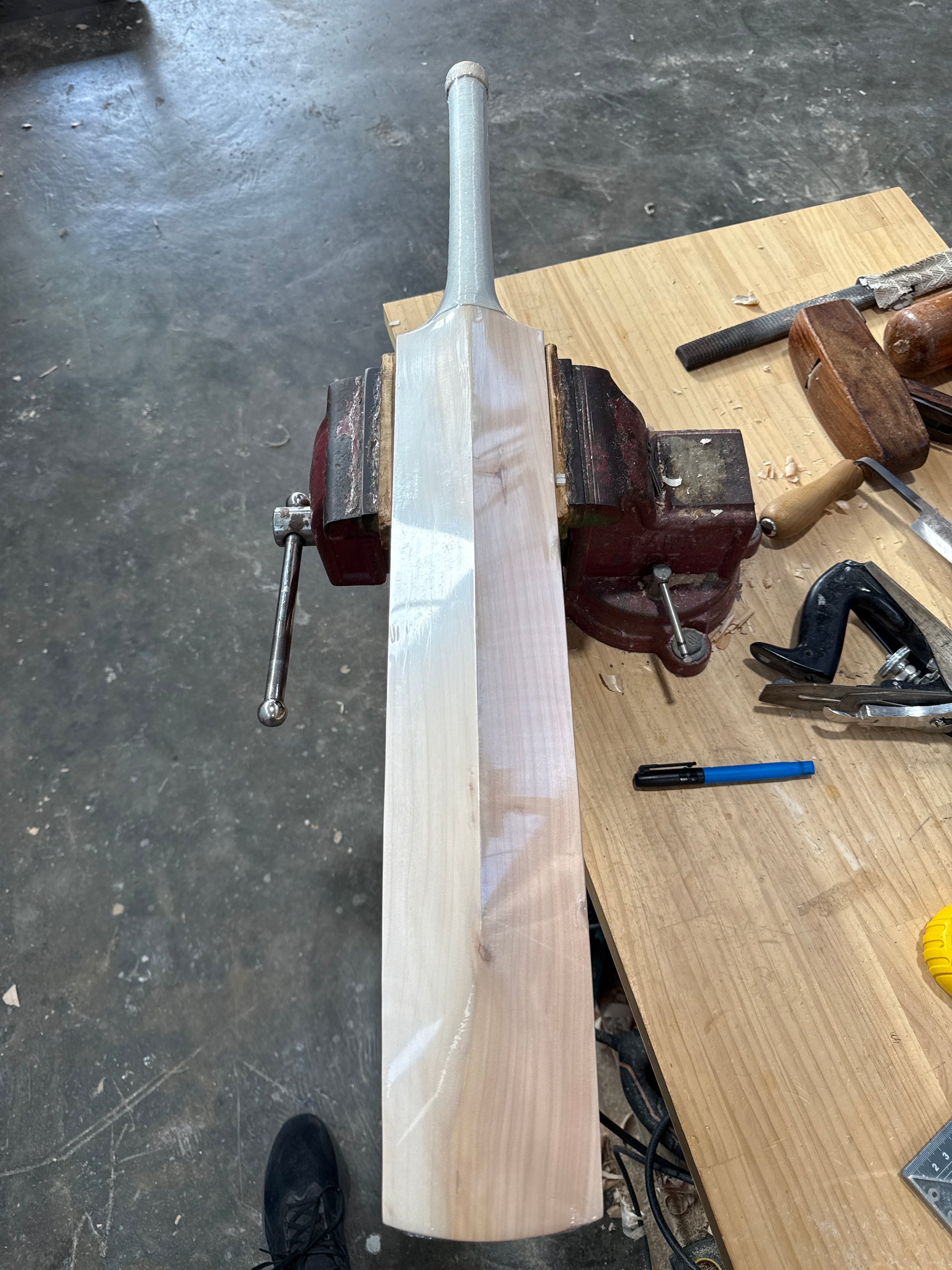 JPGavan Secret Willow Cricket Bat - 936