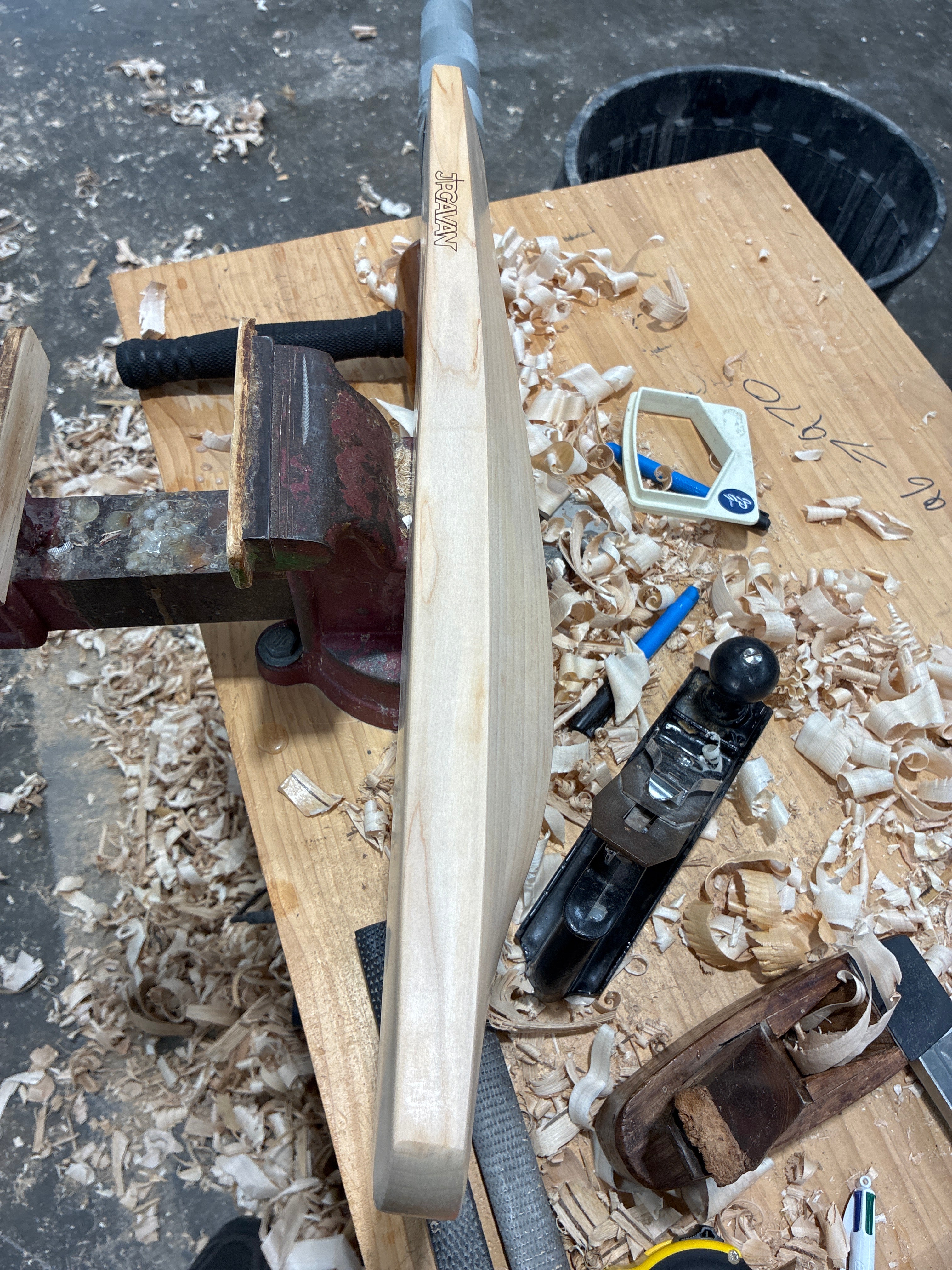 JPGavan Professional Plus Cricket Bat - 316