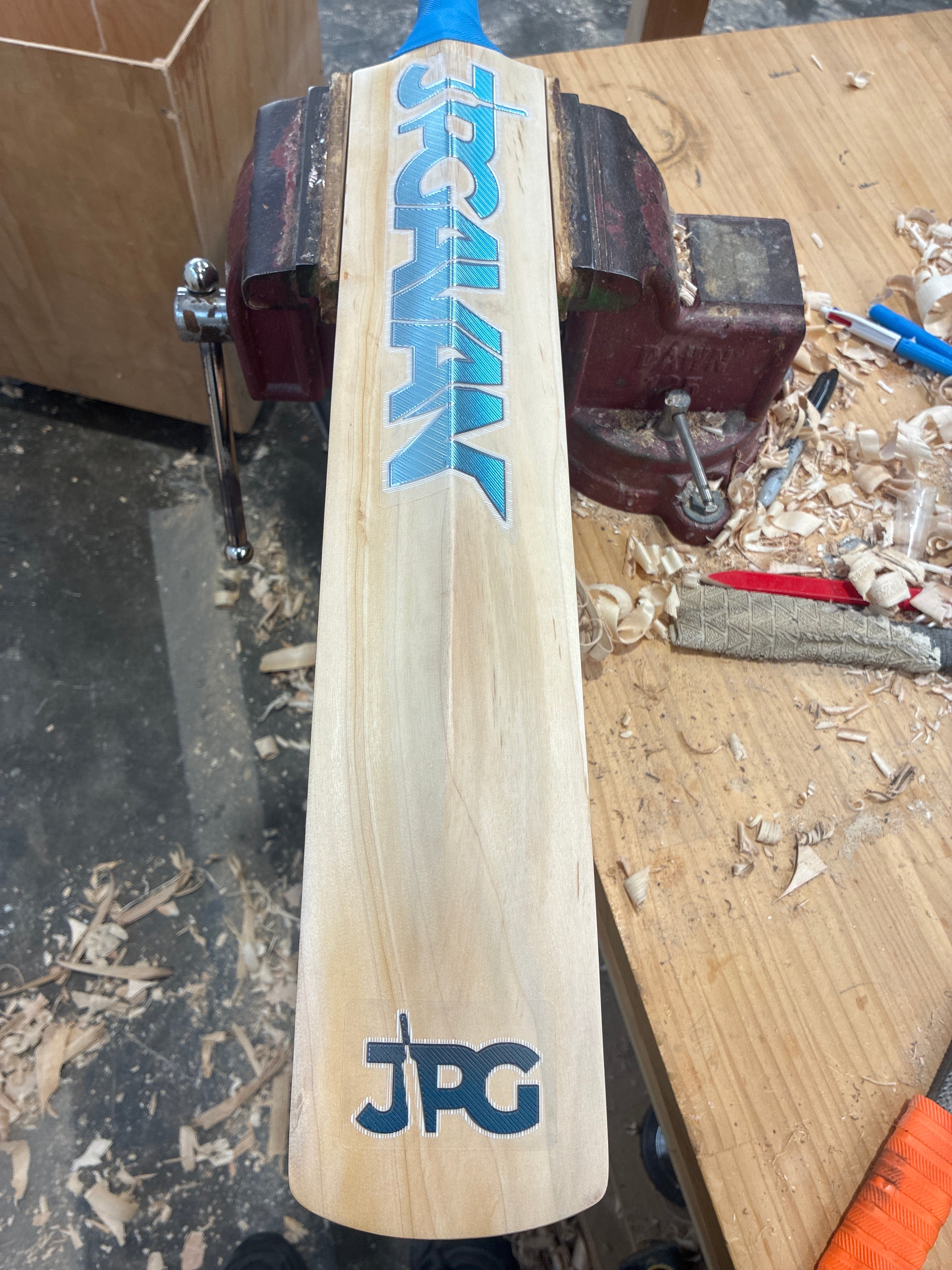 JPGavan Blue Cricket Bat - 262