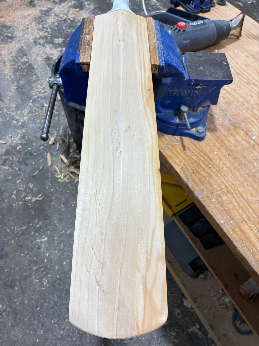 JPGavan Limited Edition Cricket Bat - 390