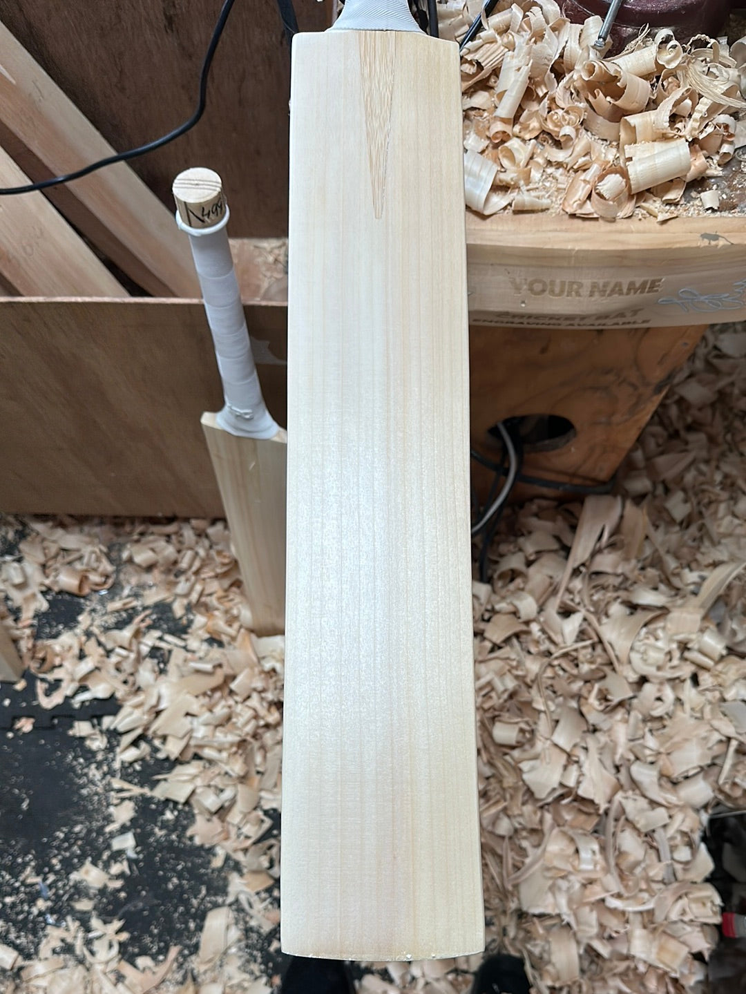 JPGavan Secret Willow Cricket Bat - 500