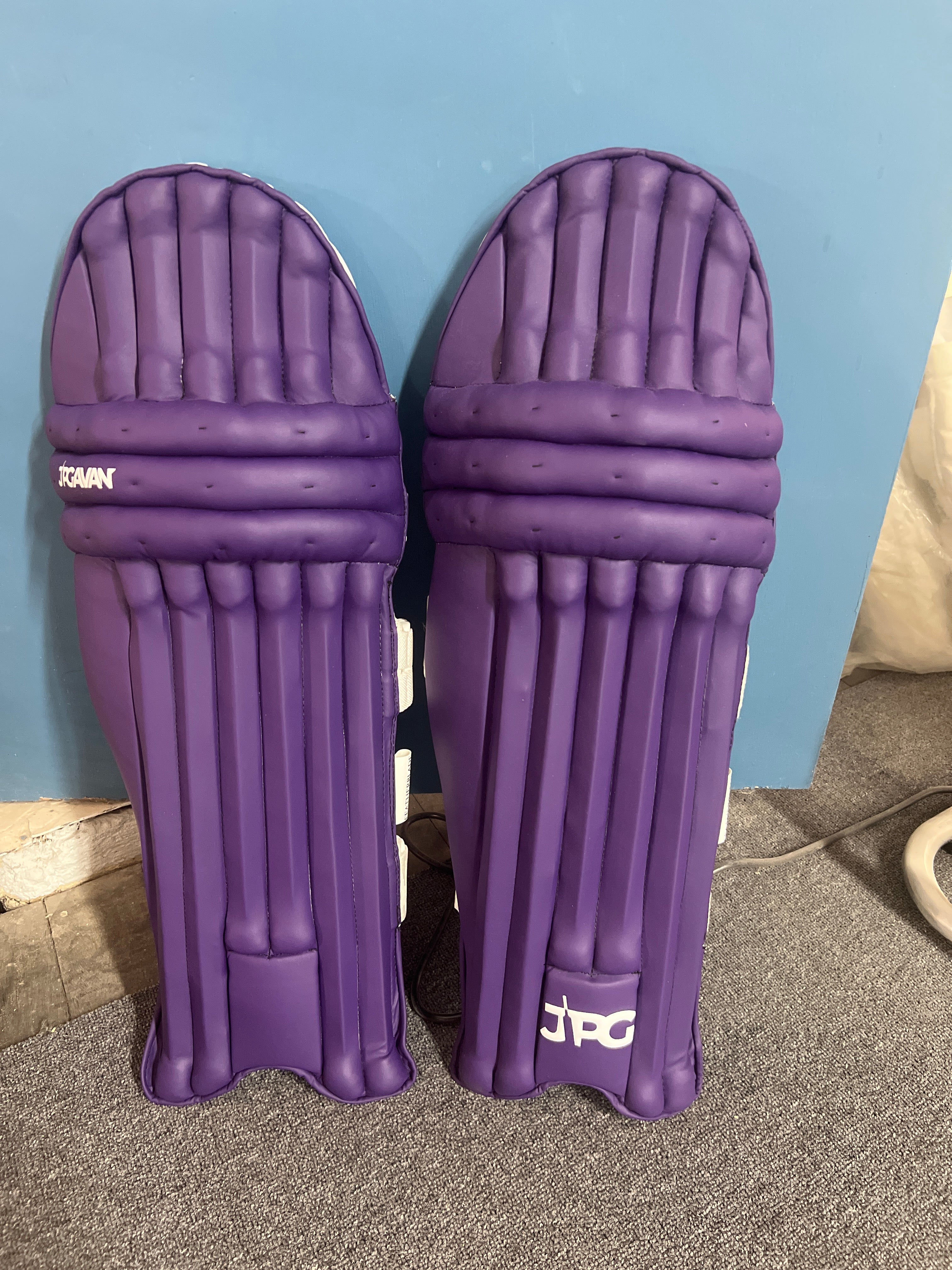 JPGavan Signature Edition Batting Pads - Purple YLH