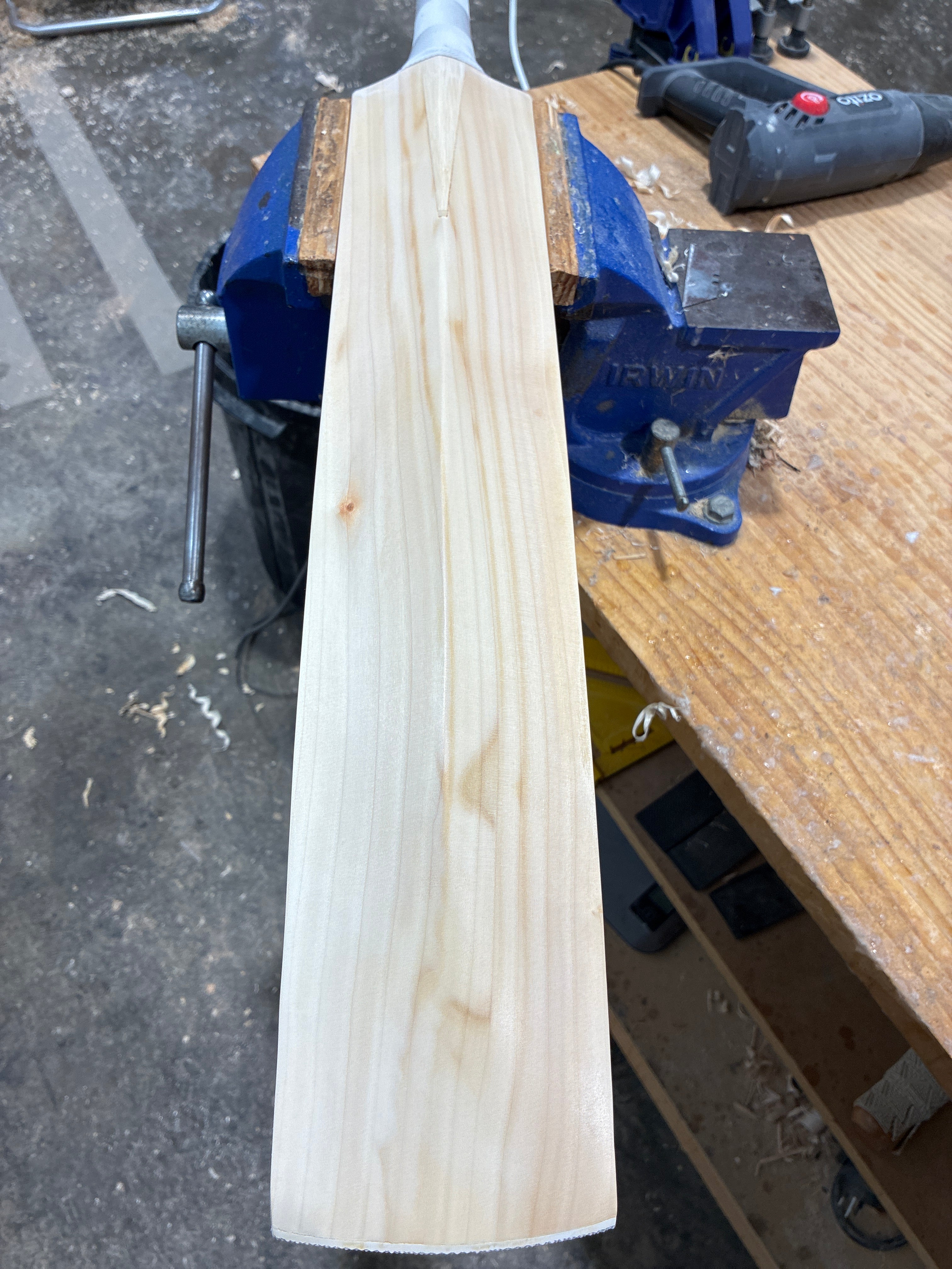 JPGavan Little Ripper+ G1 Cricket Bat - 55