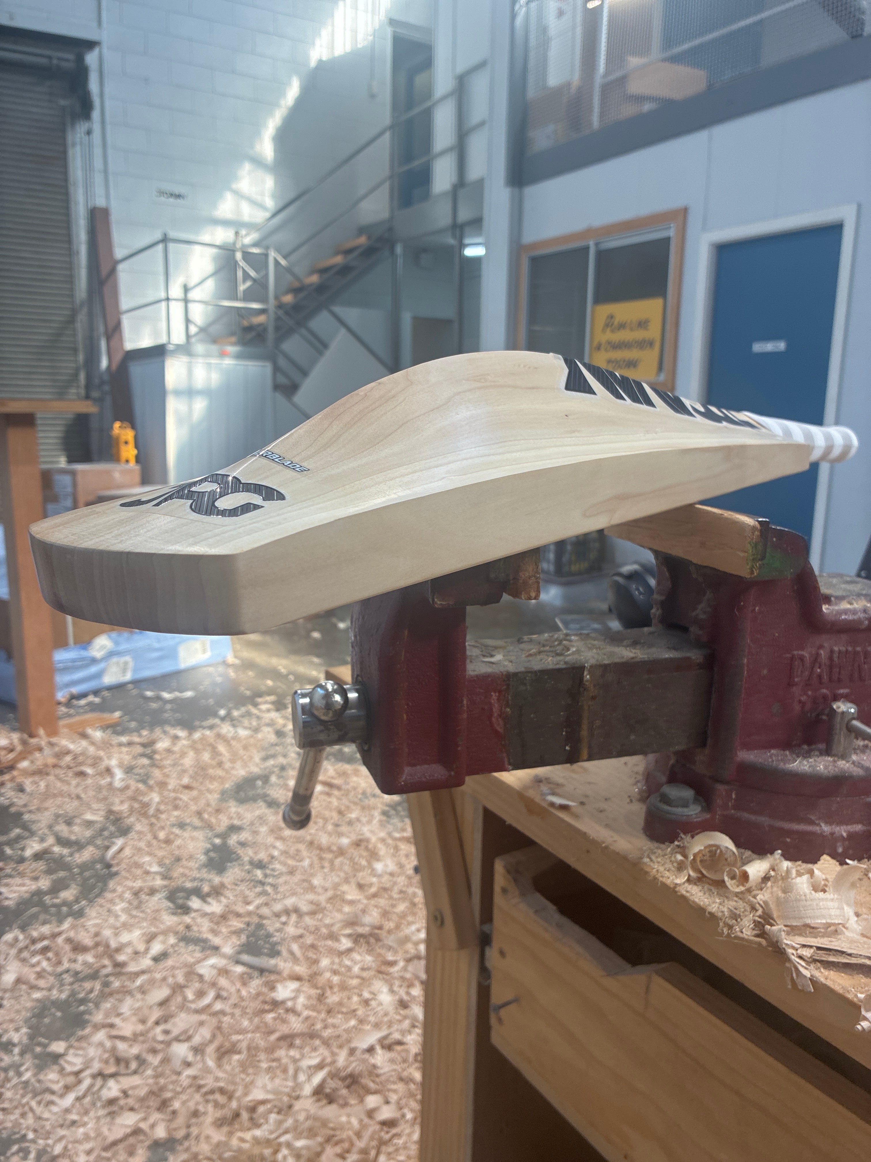 JPGavan Contra Cricket Bat - 237