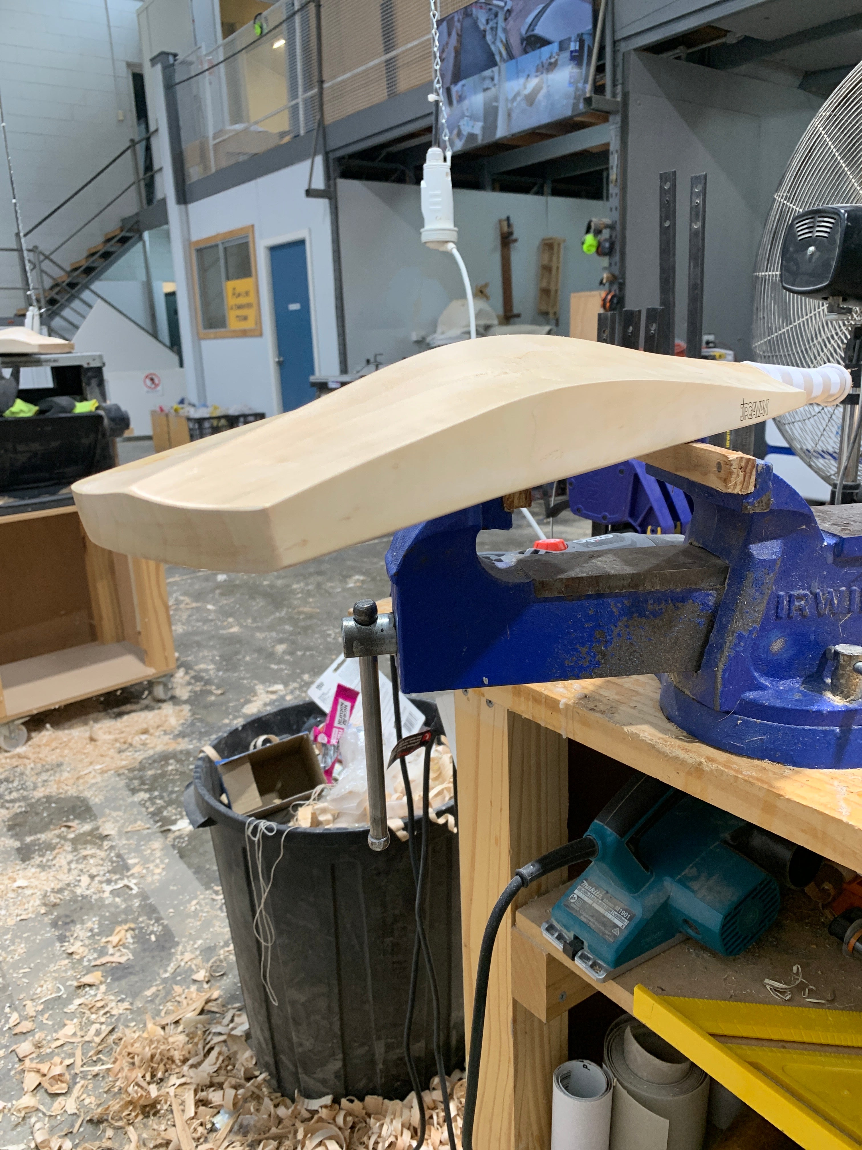 JPGavan Performance Cricket Bat - 141